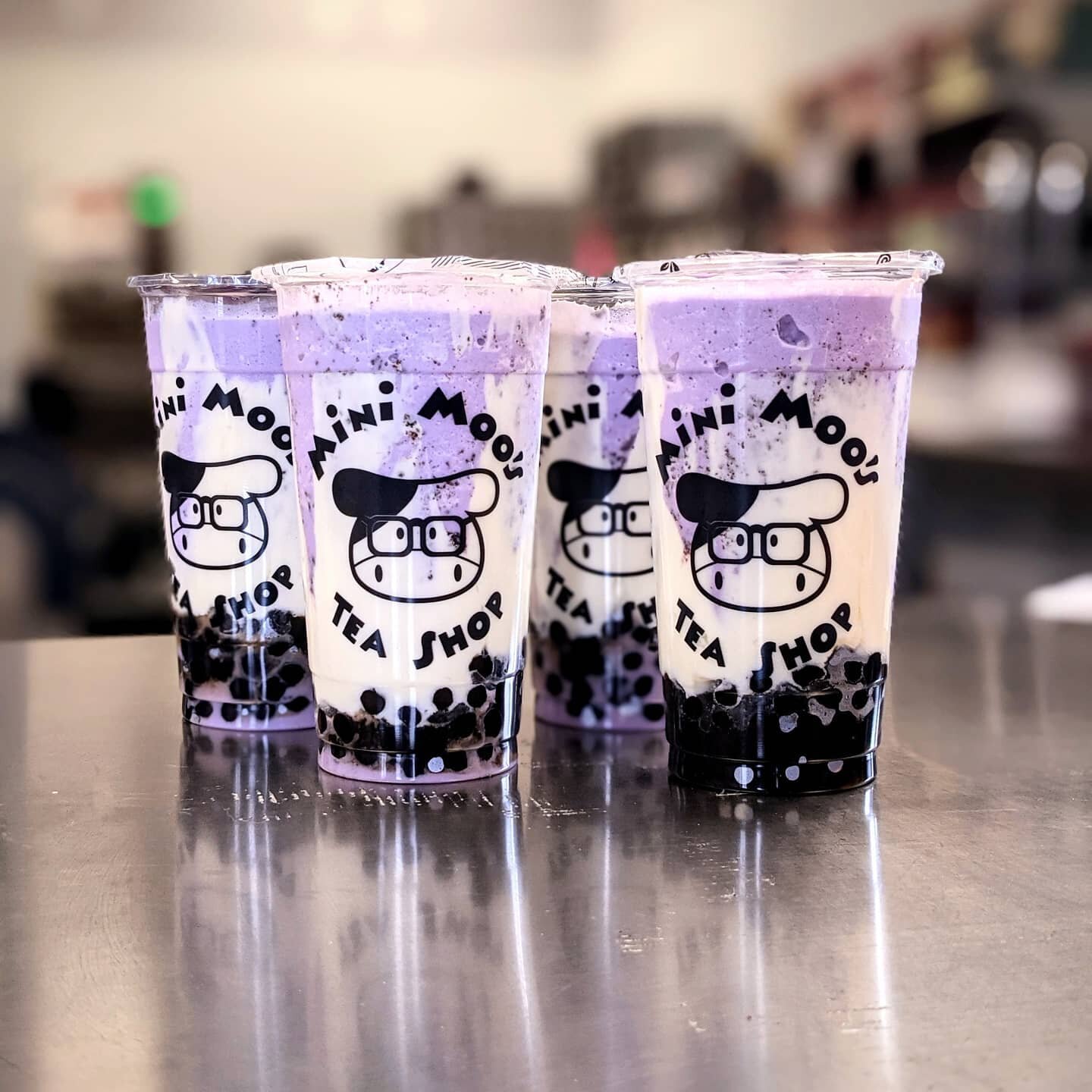IT'S NATIONAL BOBA DAY LADIES, GENTS AND ALL IN BETWEEN! 🧋🧋🧋🧋 How are you celebrating such an amazing holiday? We're here helping all you celebrate so don't forget to stop by your favorite local boba stop! 

#minimoosteashop #localbusiness #bobad