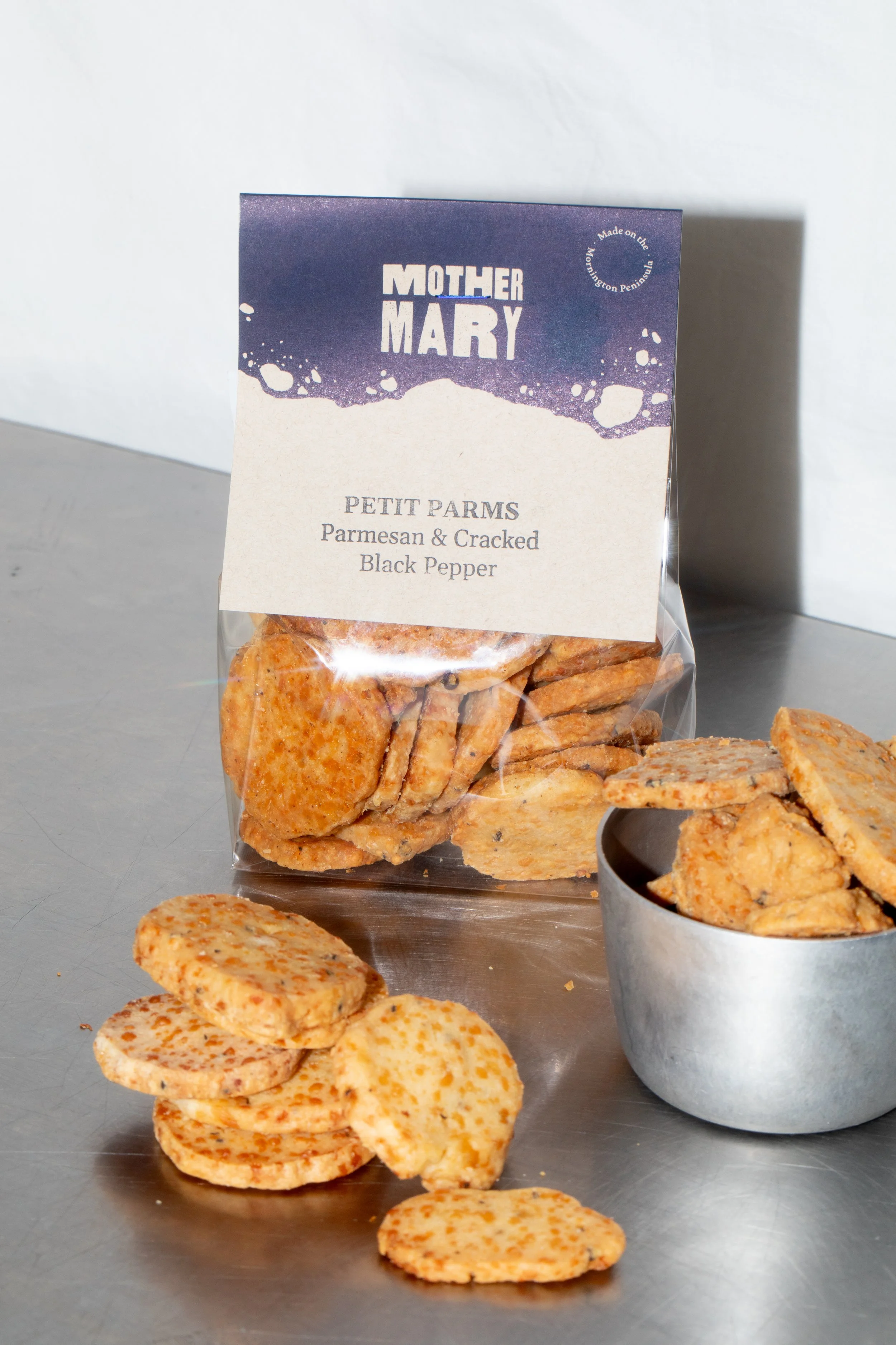 Petit Parms- Parmesan and Cracked Black Pepper Bites (150g)