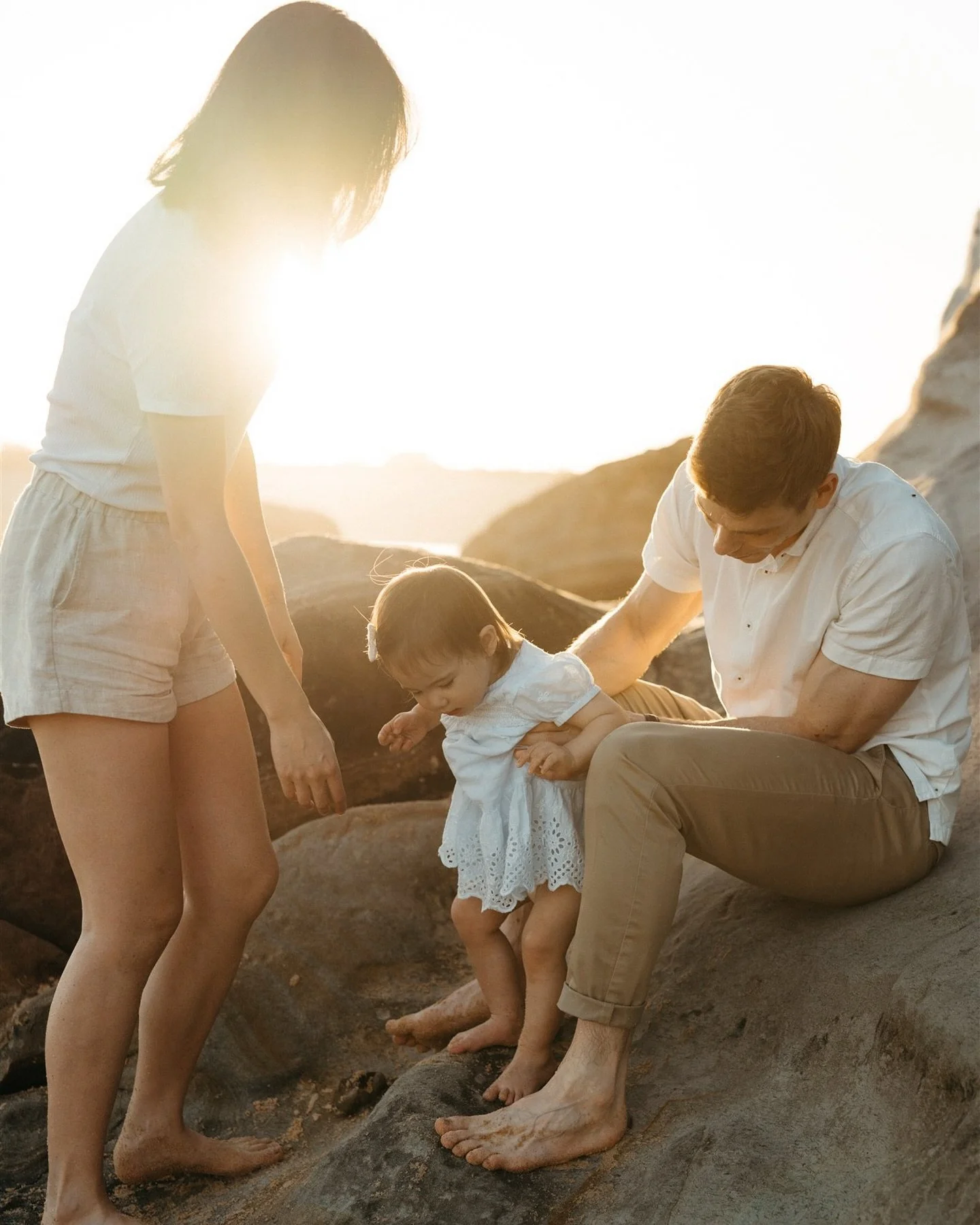 Golden hour on the Beaches ✨

Right now sessions start around 6:15pm. 
That dreamy time when the light&rsquo;s soft, the air&rsquo;s salty and everyone&rsquo;s a little extra happy!

Evenings will get later as summer rolls in, making it perfect to do