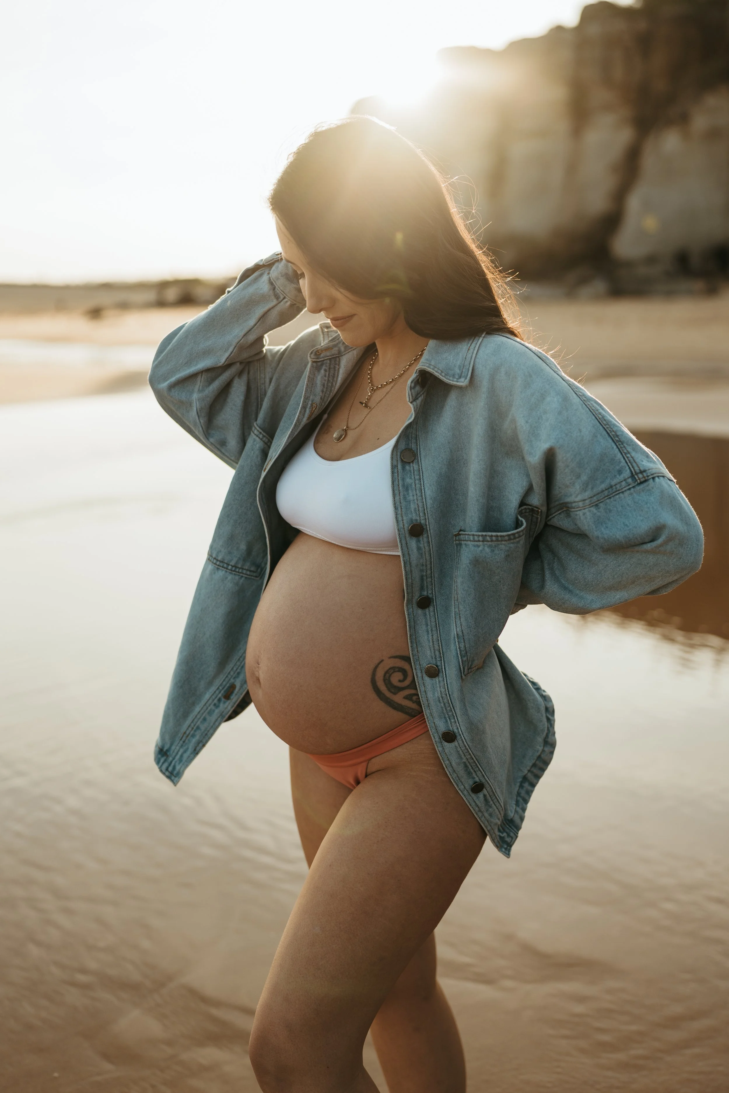 Sunset maternity shoot on the beach, Sydney’s Northern Beaches