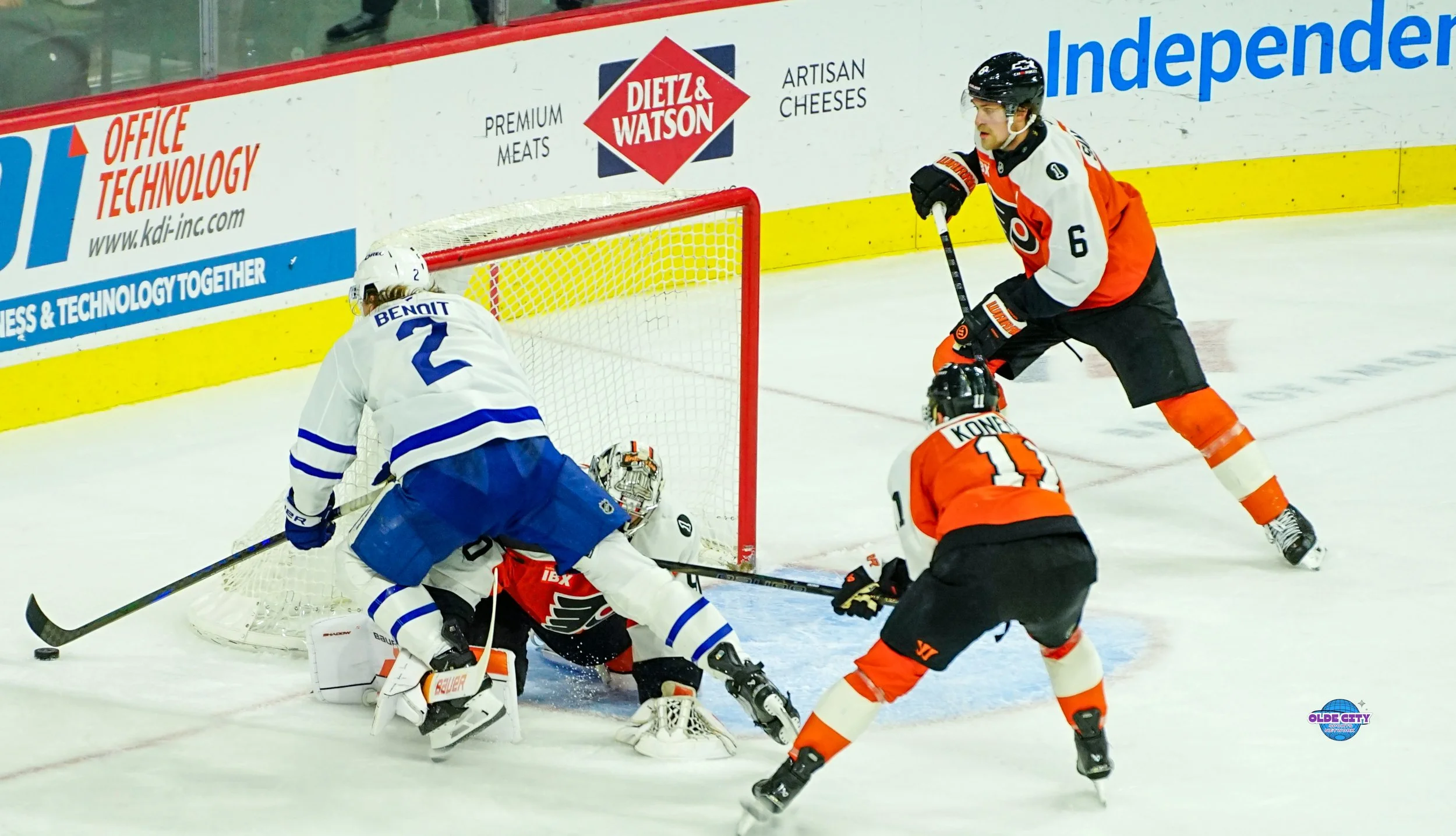 flyers-vs-maple-leafs-1-8-26_55031830657_o.jpg