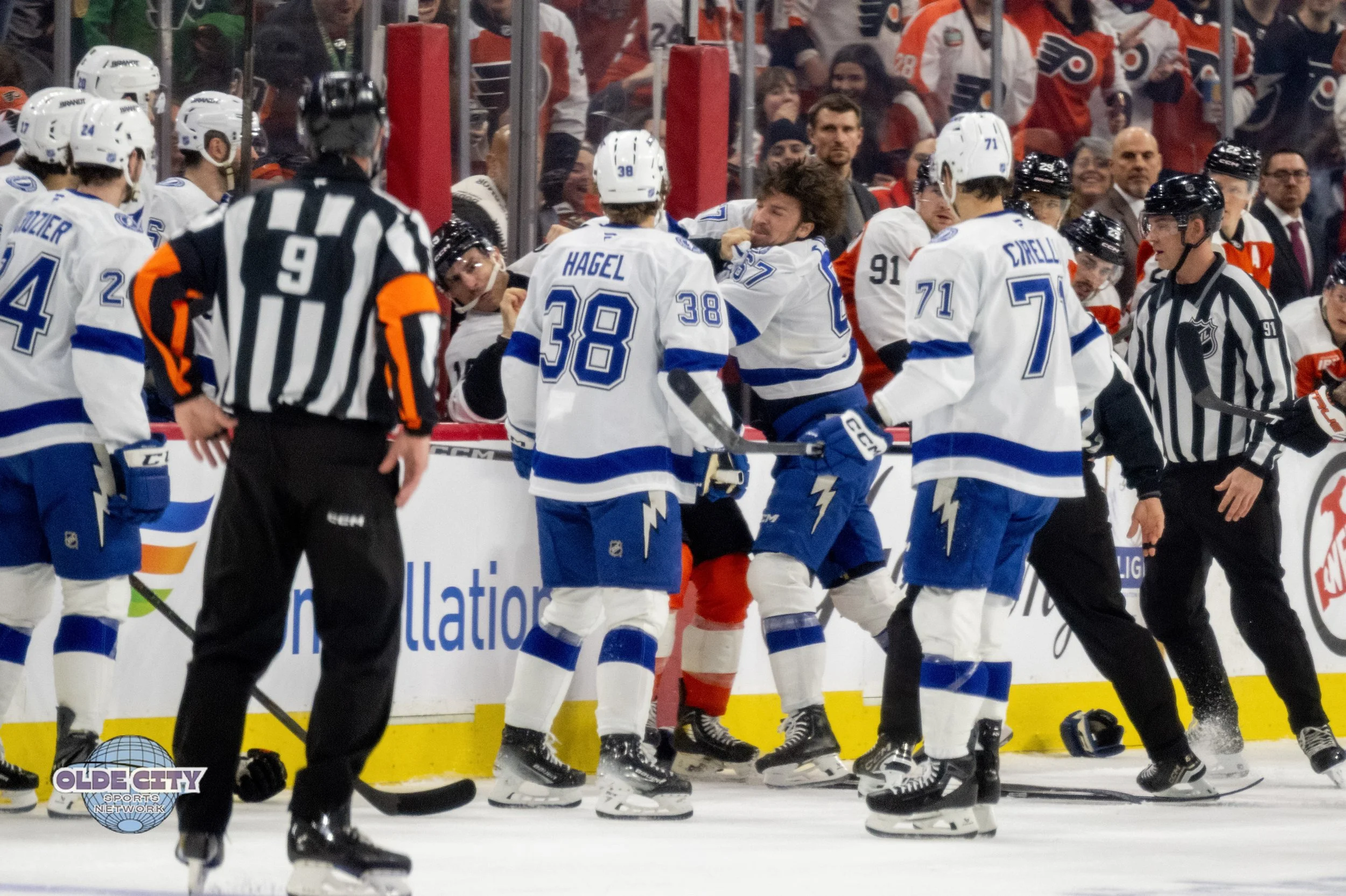 nhl-philadelphia-flyers-v-tampa-bay-lightning-01-10-26_55036388901_o.jpg