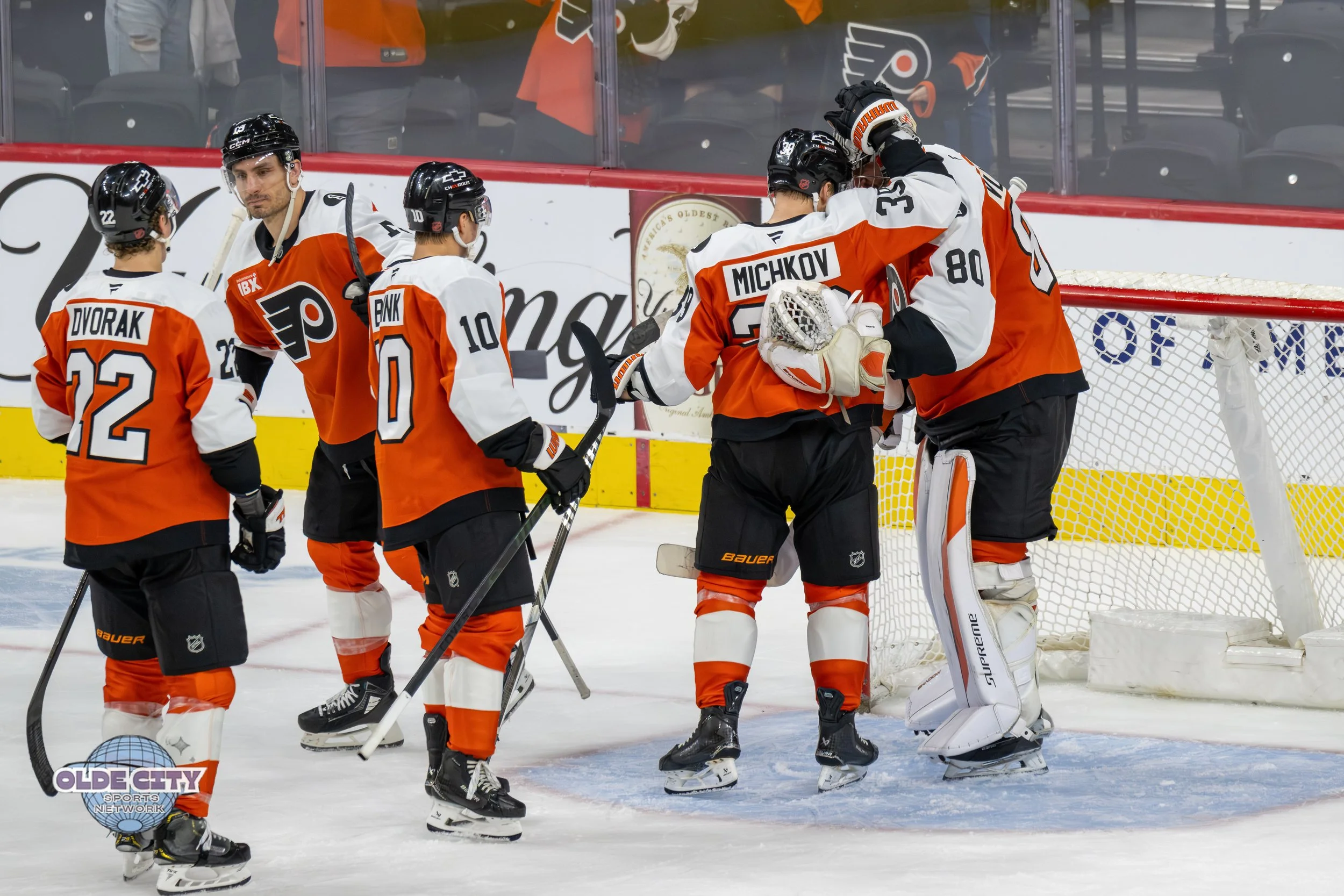 Flyers Capture Win Against Bruins in Exciting Matchup