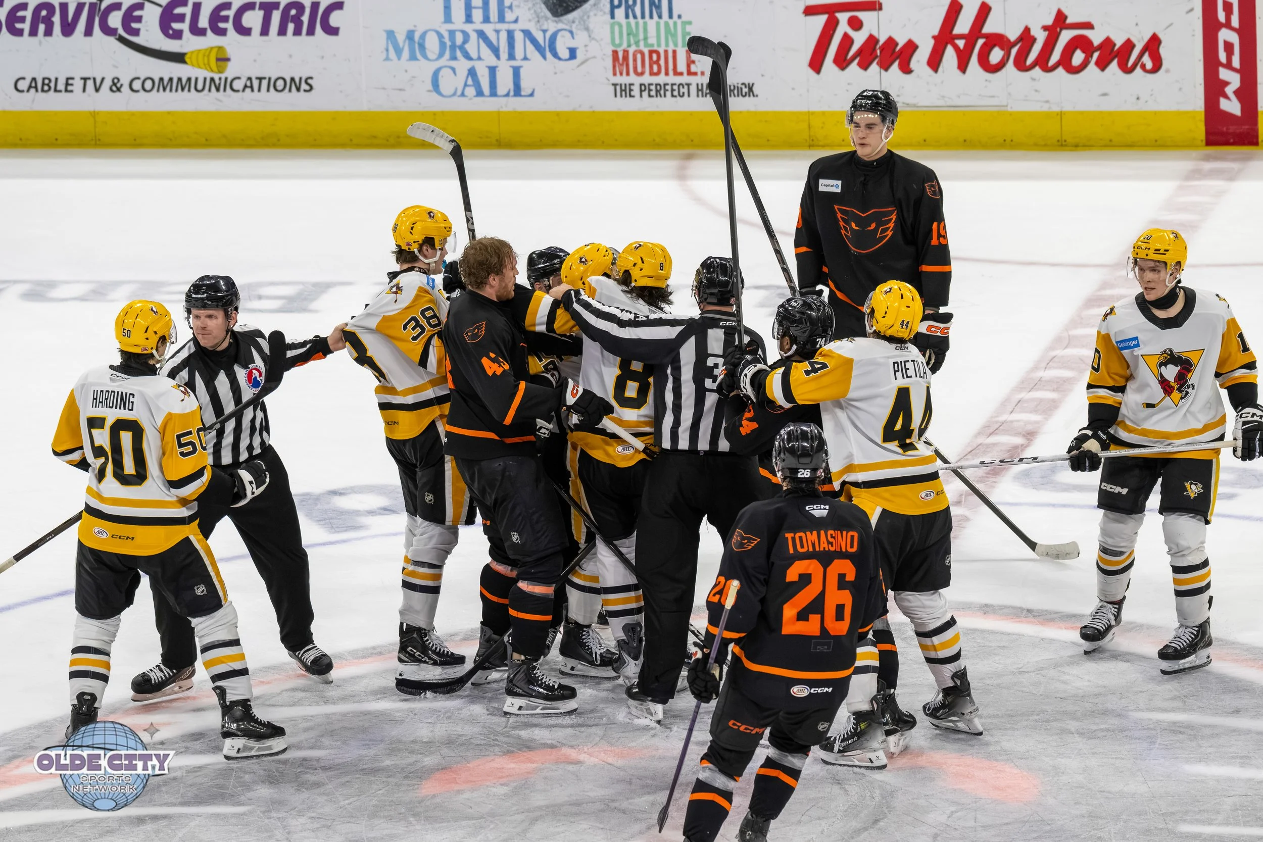 Penguins Bury Phantoms’ Playoff Hopes with Dominant 6-2 Blowout