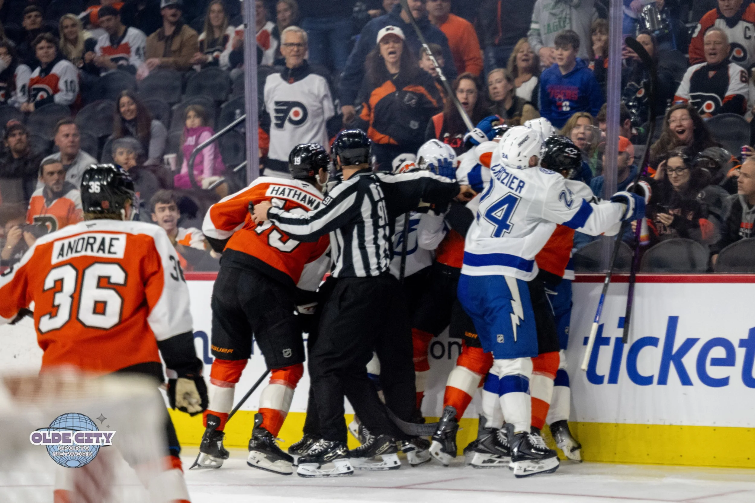 nhl-philadelphia-flyers-v-tampa-bay-lightning-01-10-26_55035480727_o.jpg