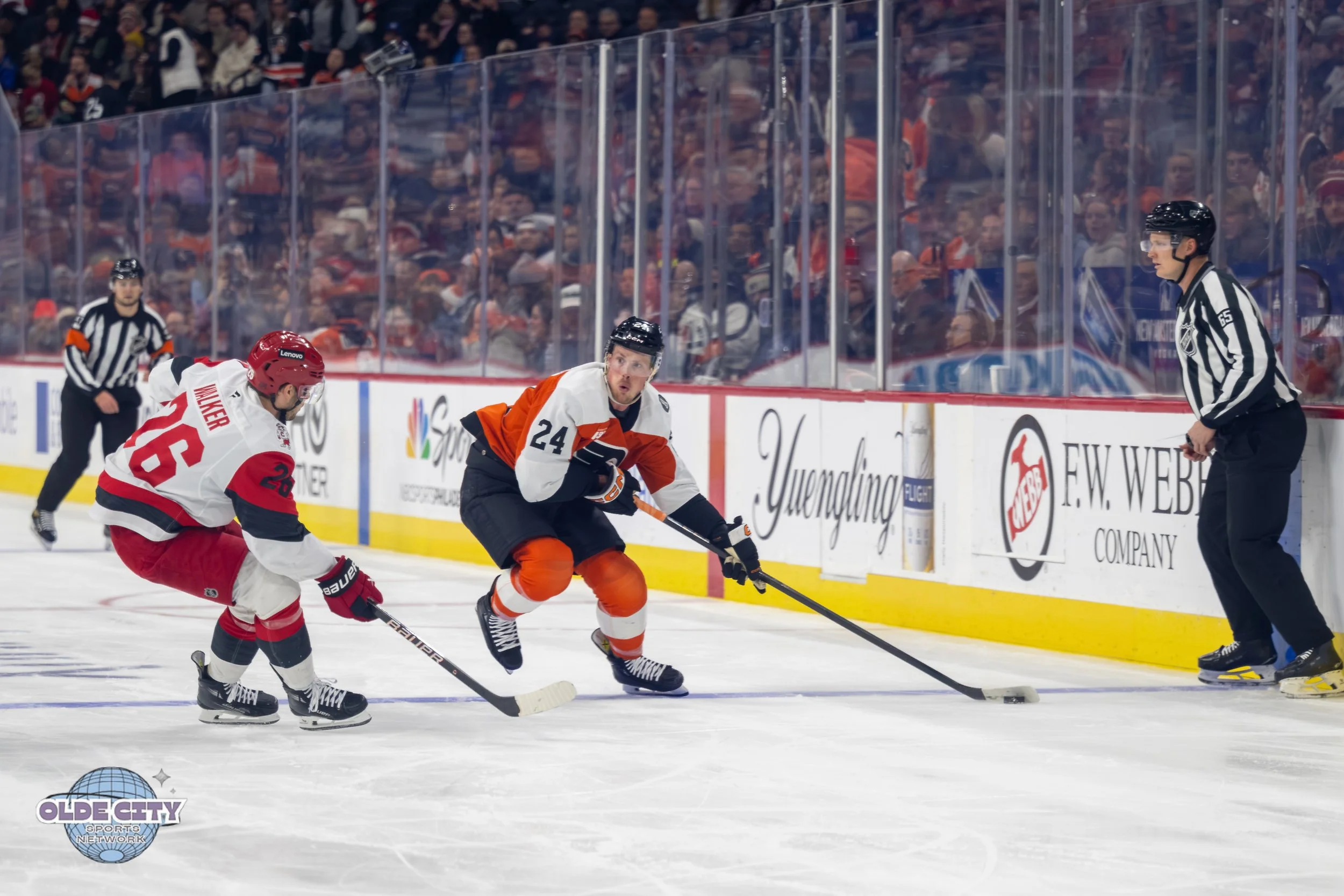 NHL Philadelphia Flyers v Carolina Hurricanes 12-13-25 01224.jpg