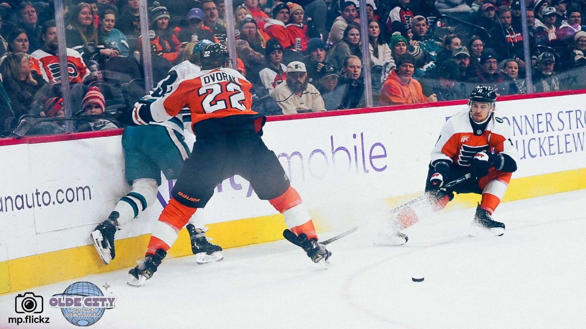 philadelphia-flyers-vs-san-jose-sharks-12-9-25_54976568024_o.jpg