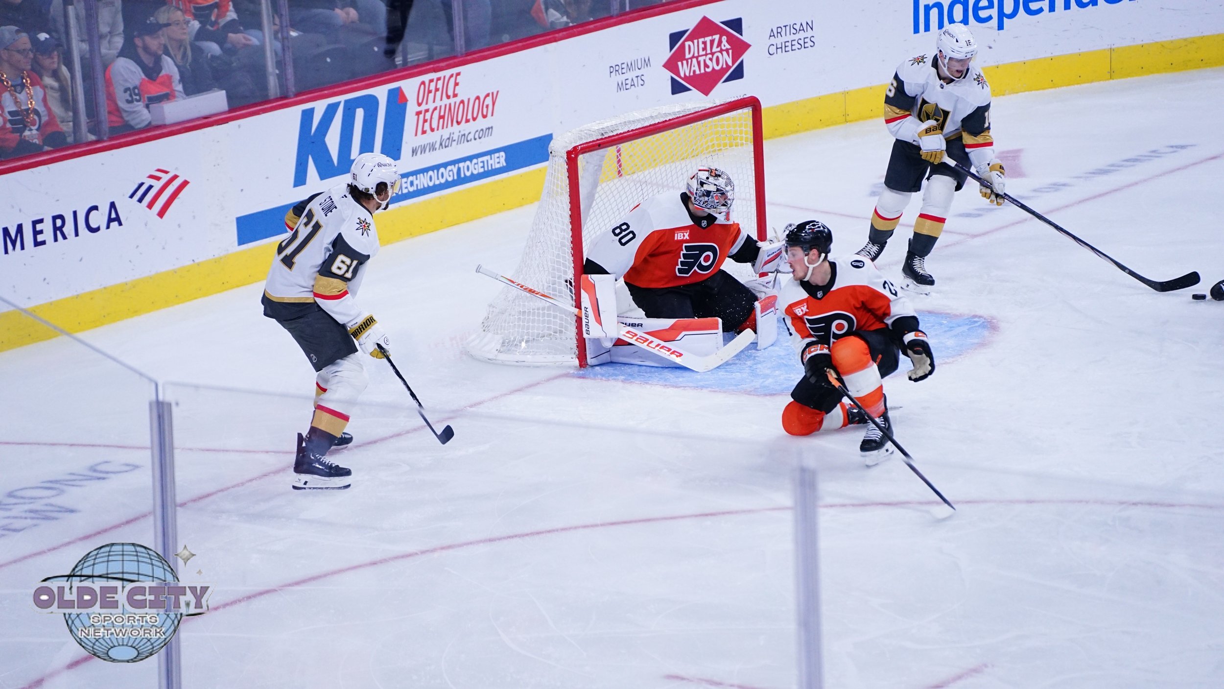 philadelphia-flyers-vs-vegas-golden-knights-12-11-25_54980993505_o.jpg