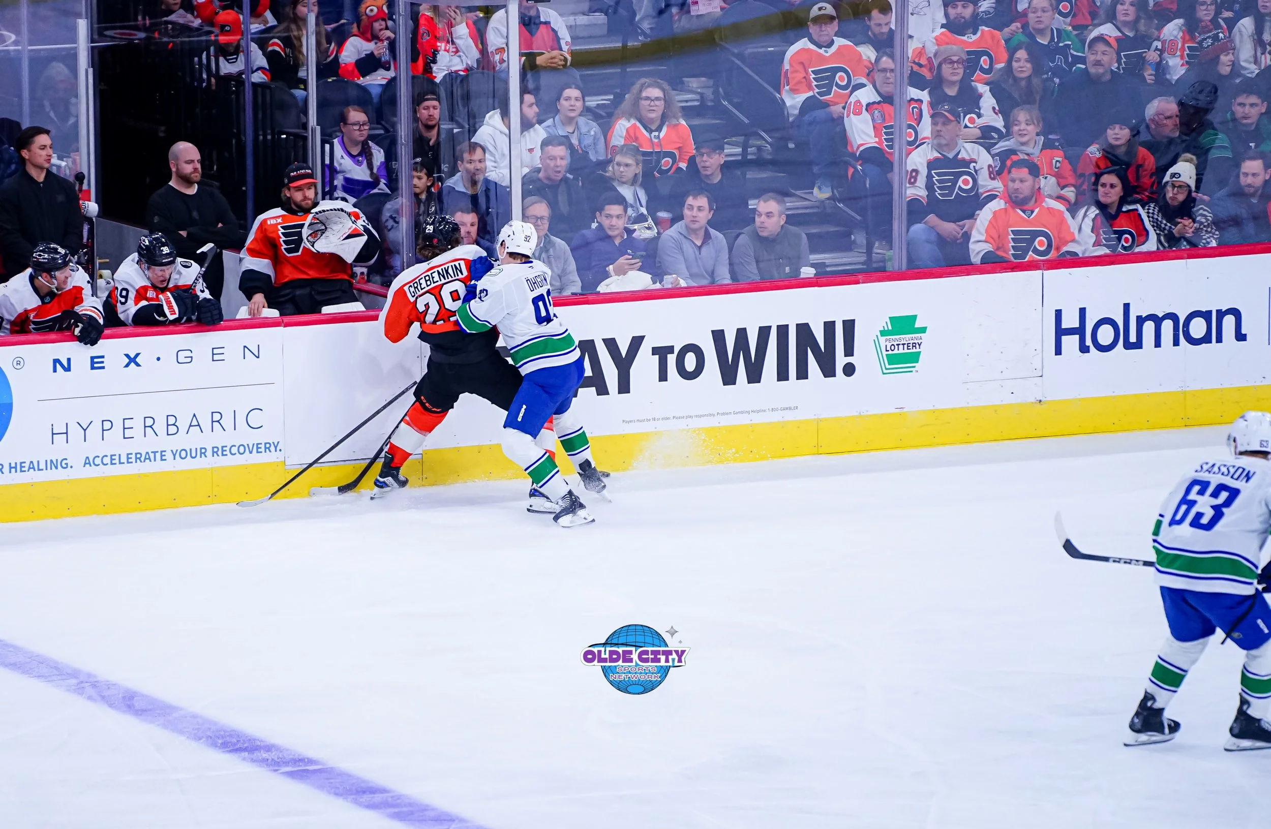 philadelphia-flyers-vs-vancouver-canucks-12-22-25_54999780547_o.jpg