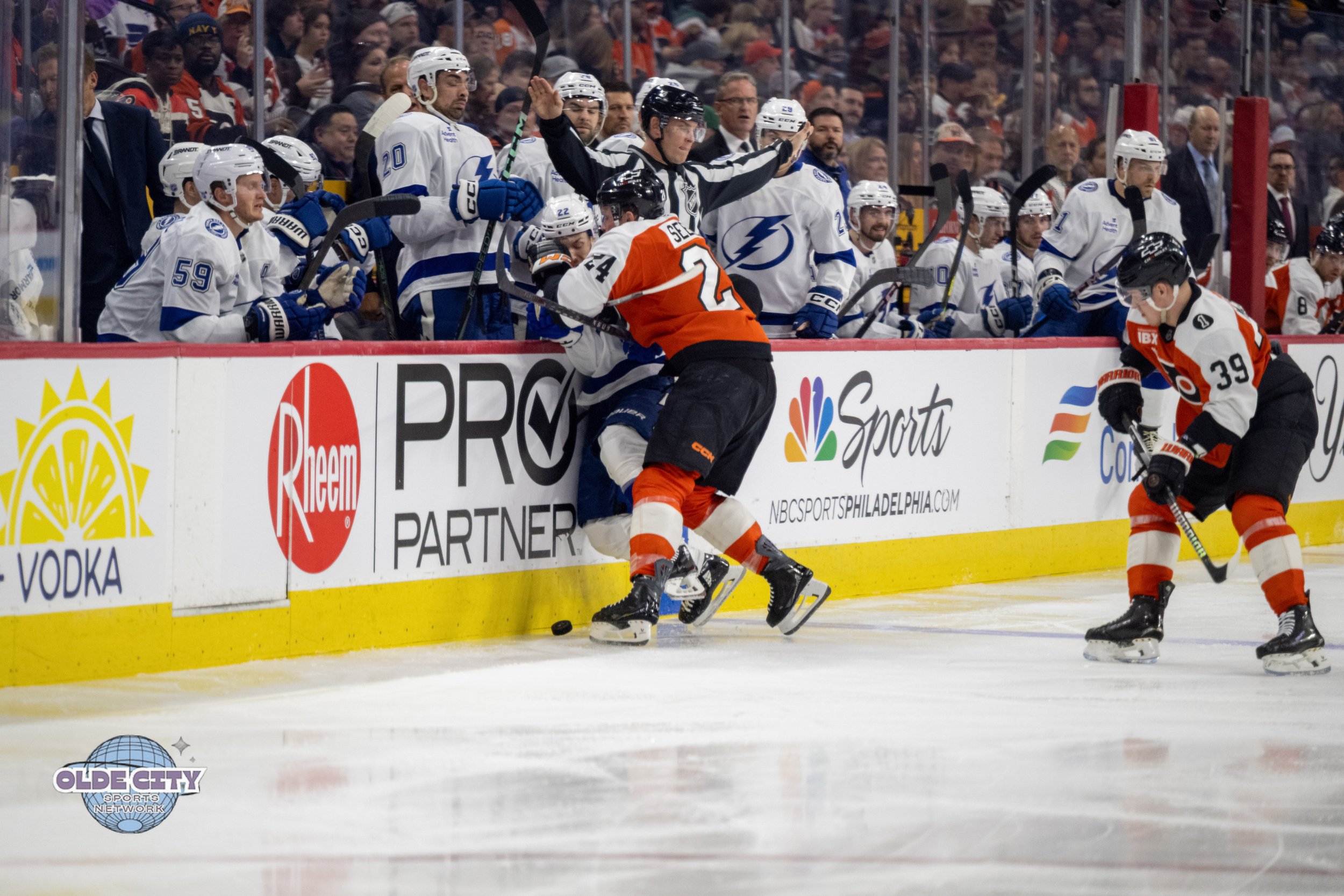 nhl-philadelphia-flyers-v-tampa-bay-lightning-01-10-26_55035481192_o.jpg