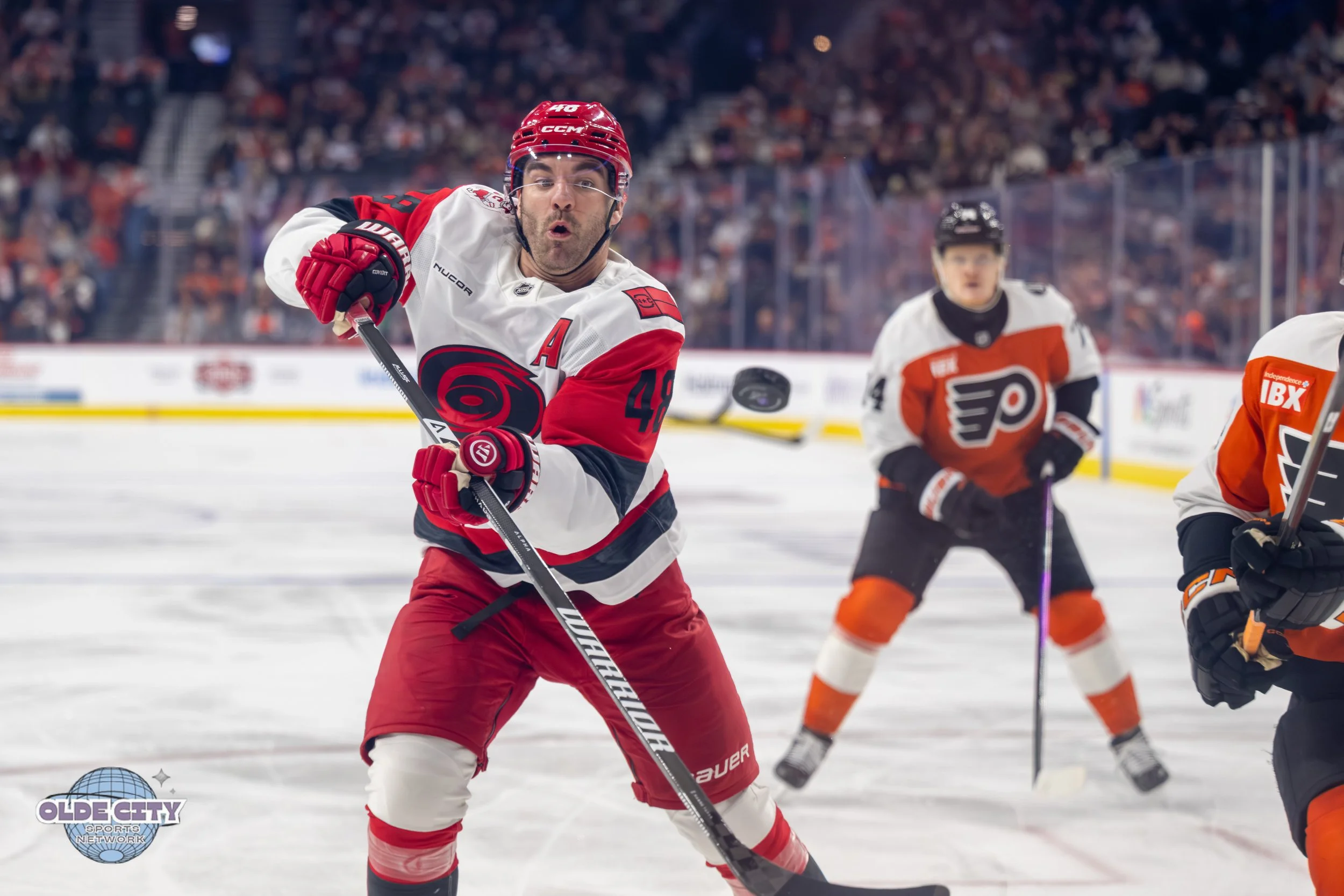 NHL Philadelphia Flyers v Carolina Hurricanes 12-13-25 02712.jpg