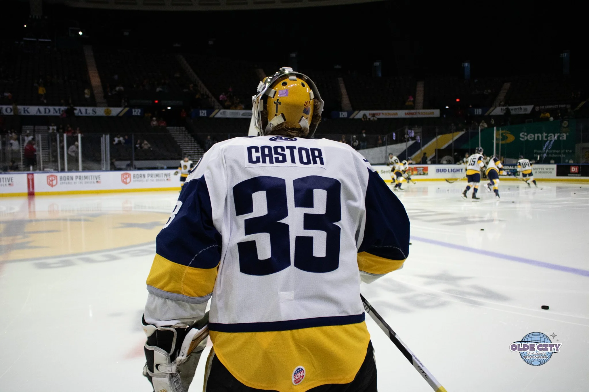 castor-warm-ups_54967979184_o.jpg