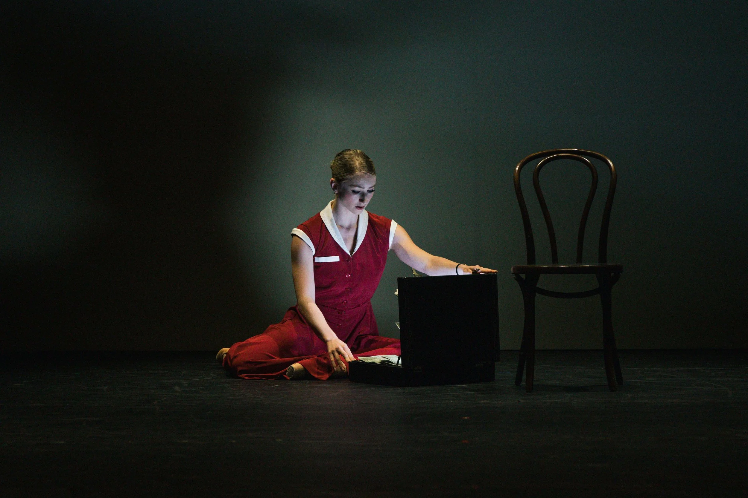 84- The Delivery - Kate Longley - 251015.jpg