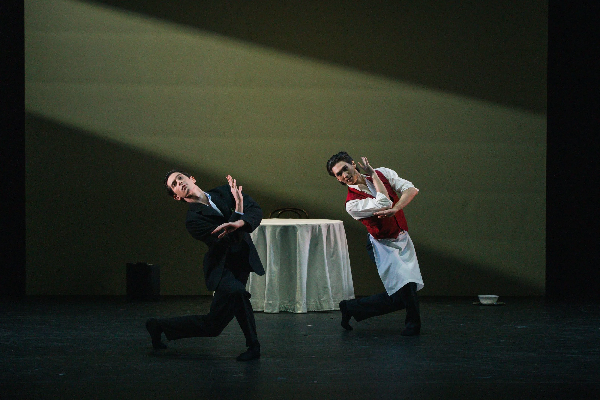 28- The Delivery - Kate Longley - 251015.jpg