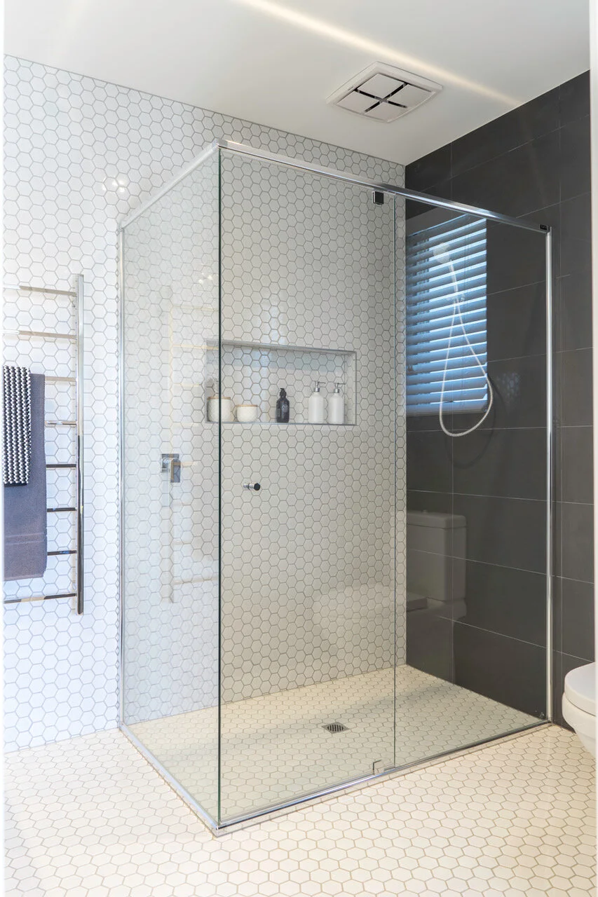 Budget Shower Screens Brisbane - Wardrobes, Mirrors, Glass & Doors