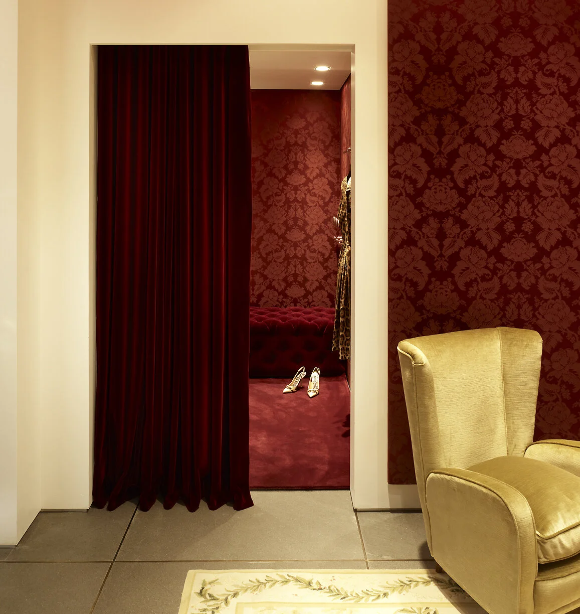 DG Fifth Avenue Flagship