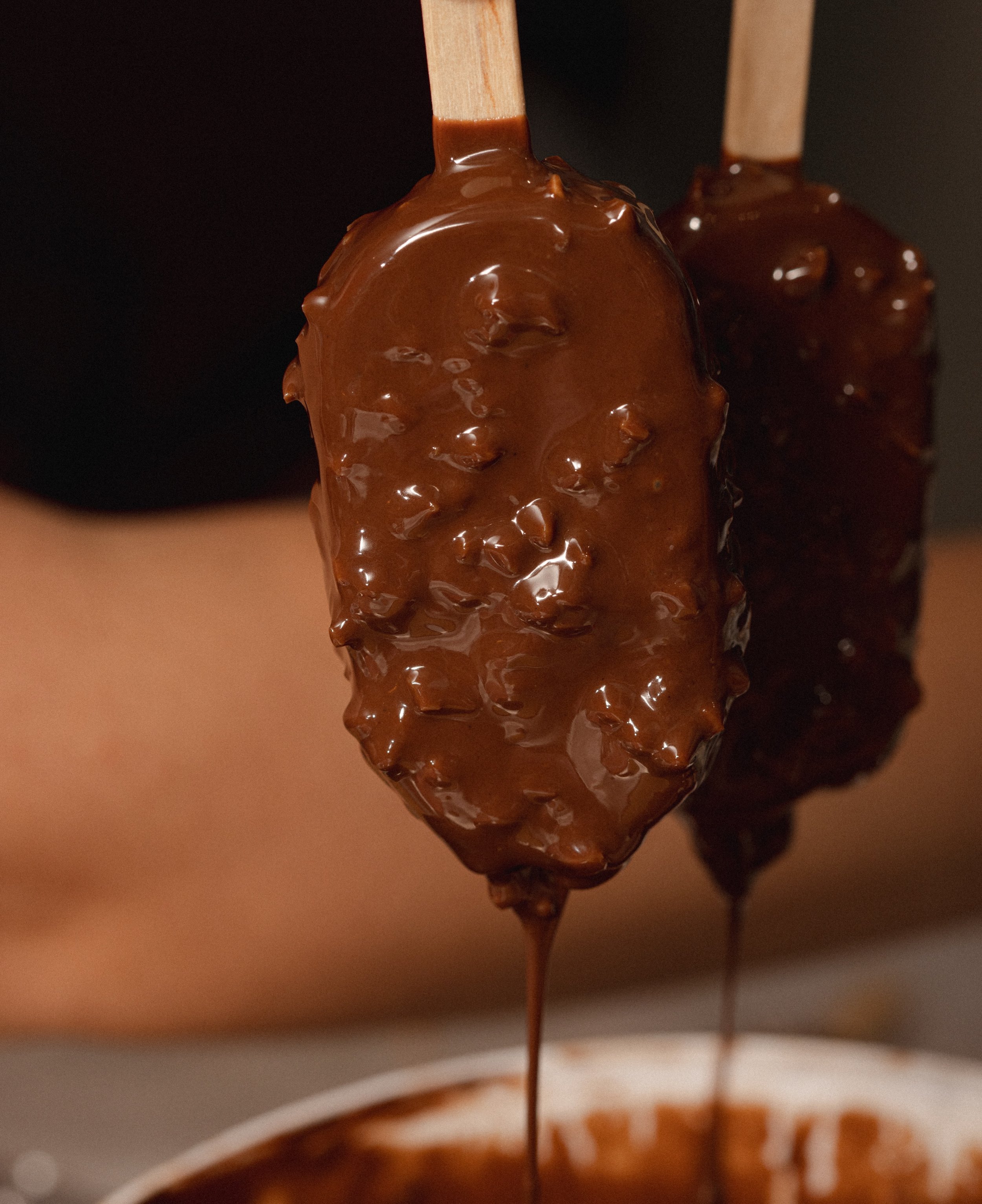 Melting chocolate, crunchy texture, and pure gelato perfection 🫠