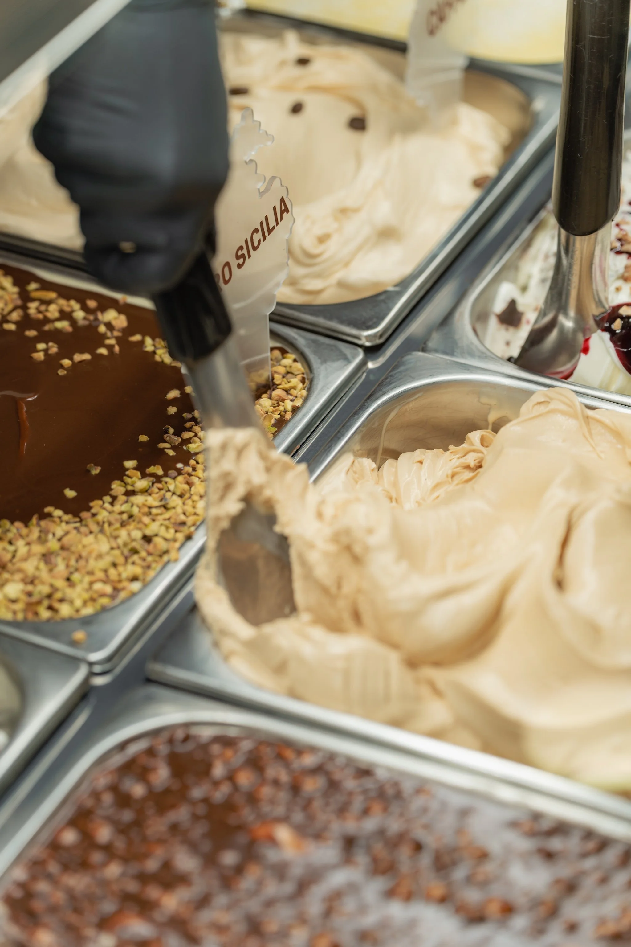 Gelateria ORO | im Zürcher Niederdorf – Gelato, Blumen & mehr