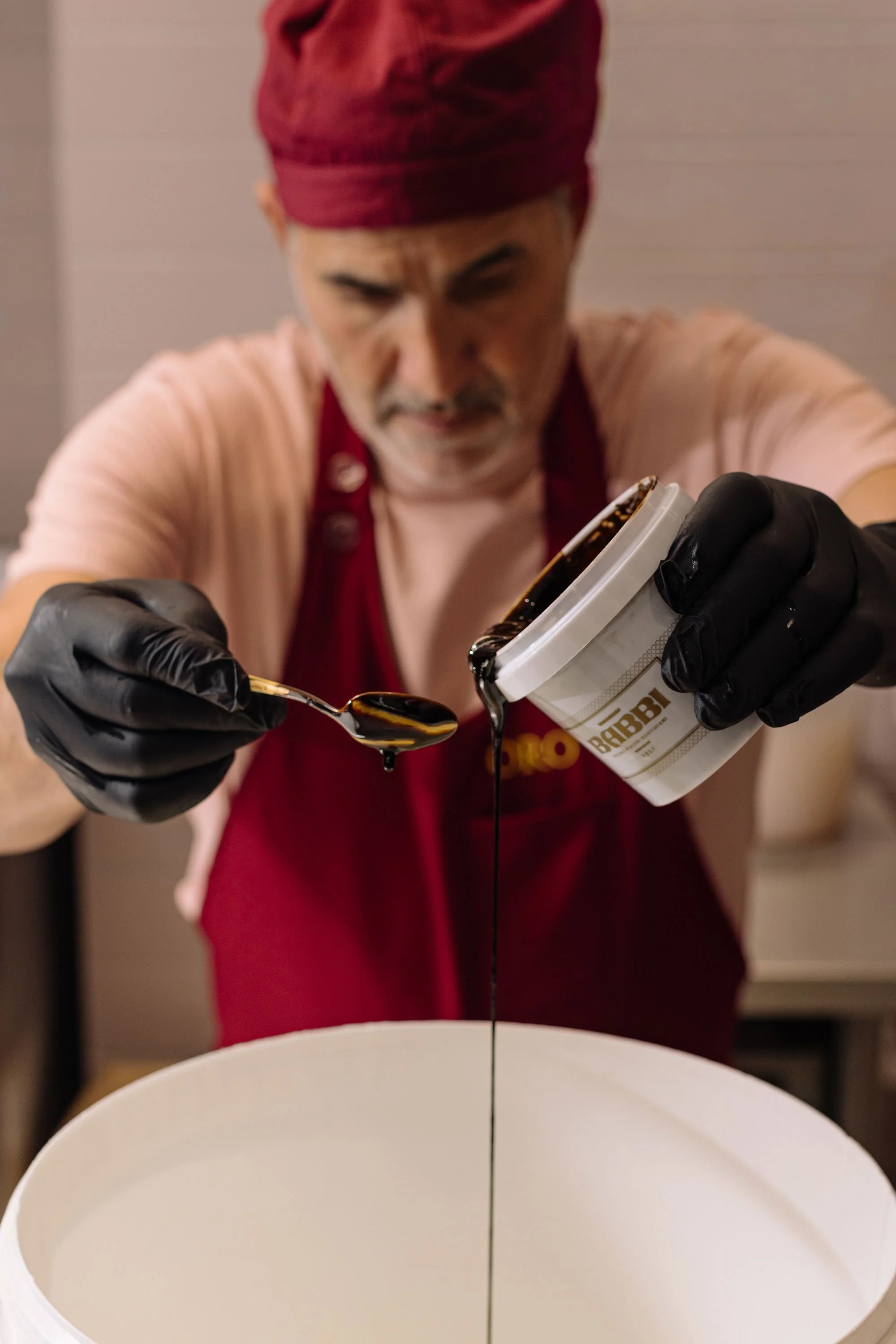 Die beste Gelateria Zürich – authentisches italienisches Eis, frisch zubereitet beim Grossmünster