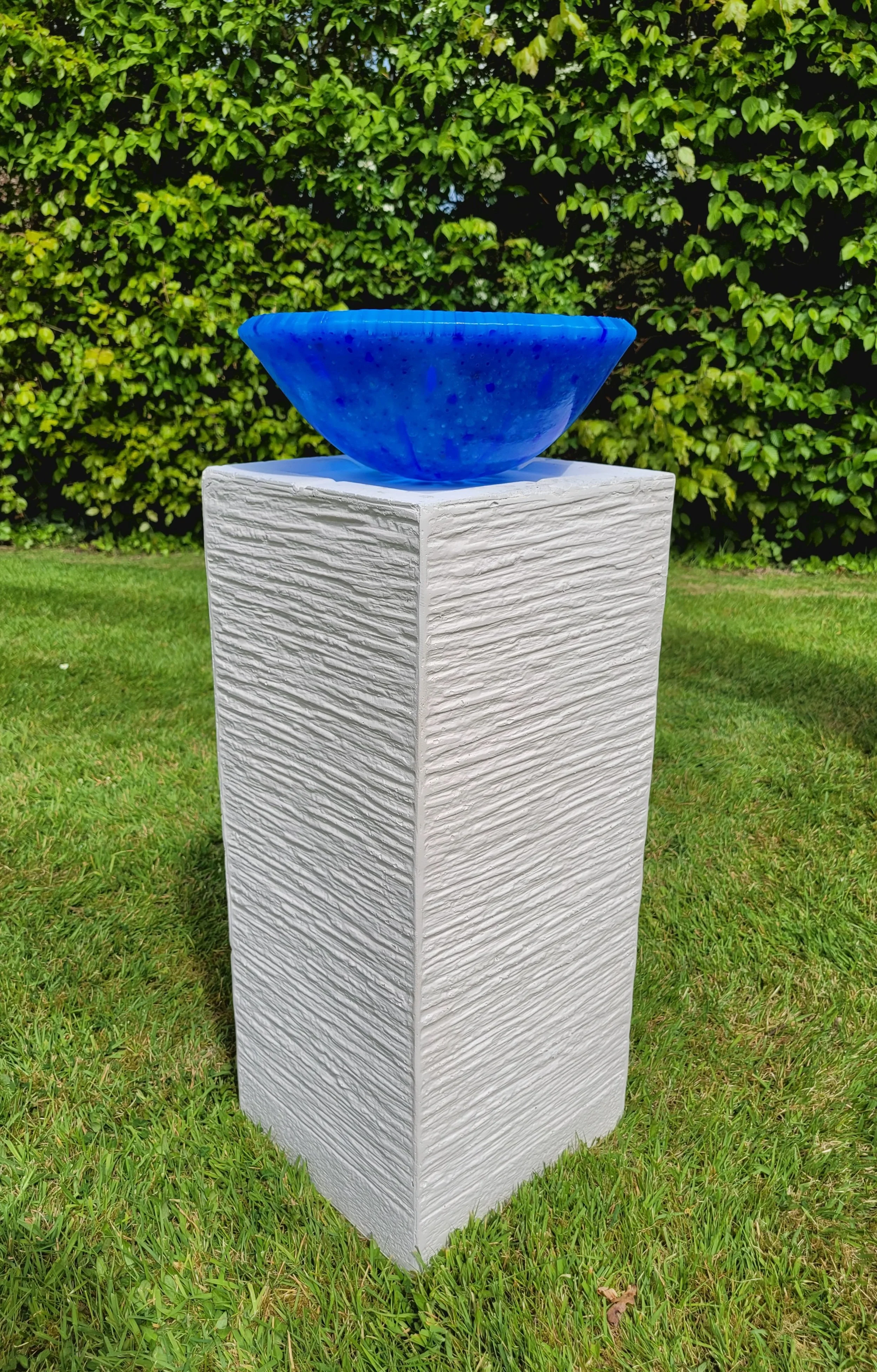 Lapis Blue Reflections Birdbath By Charlie Noel (Image 1).jpg