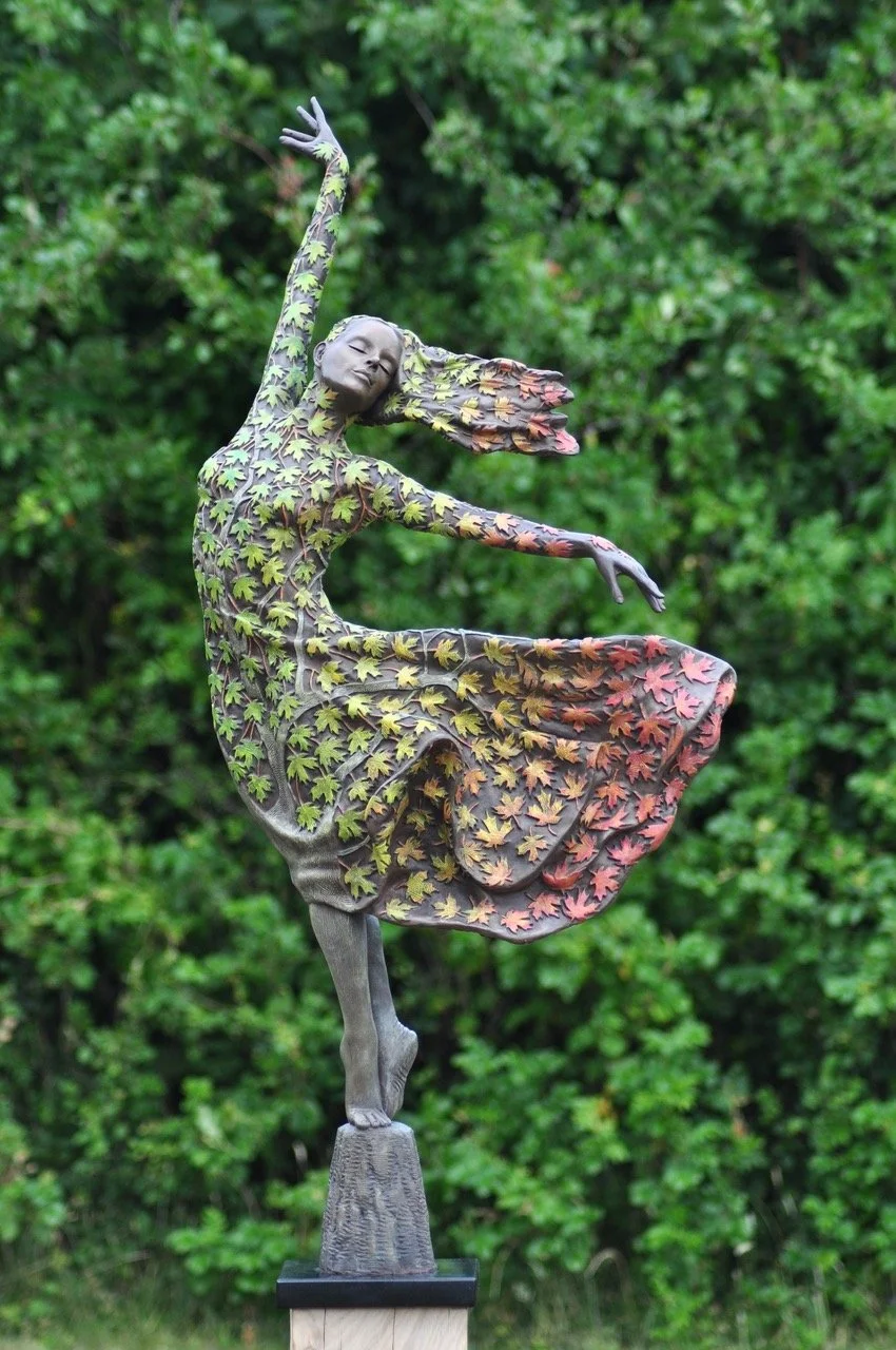 jonathan hateley_Turning front crop.jpeg