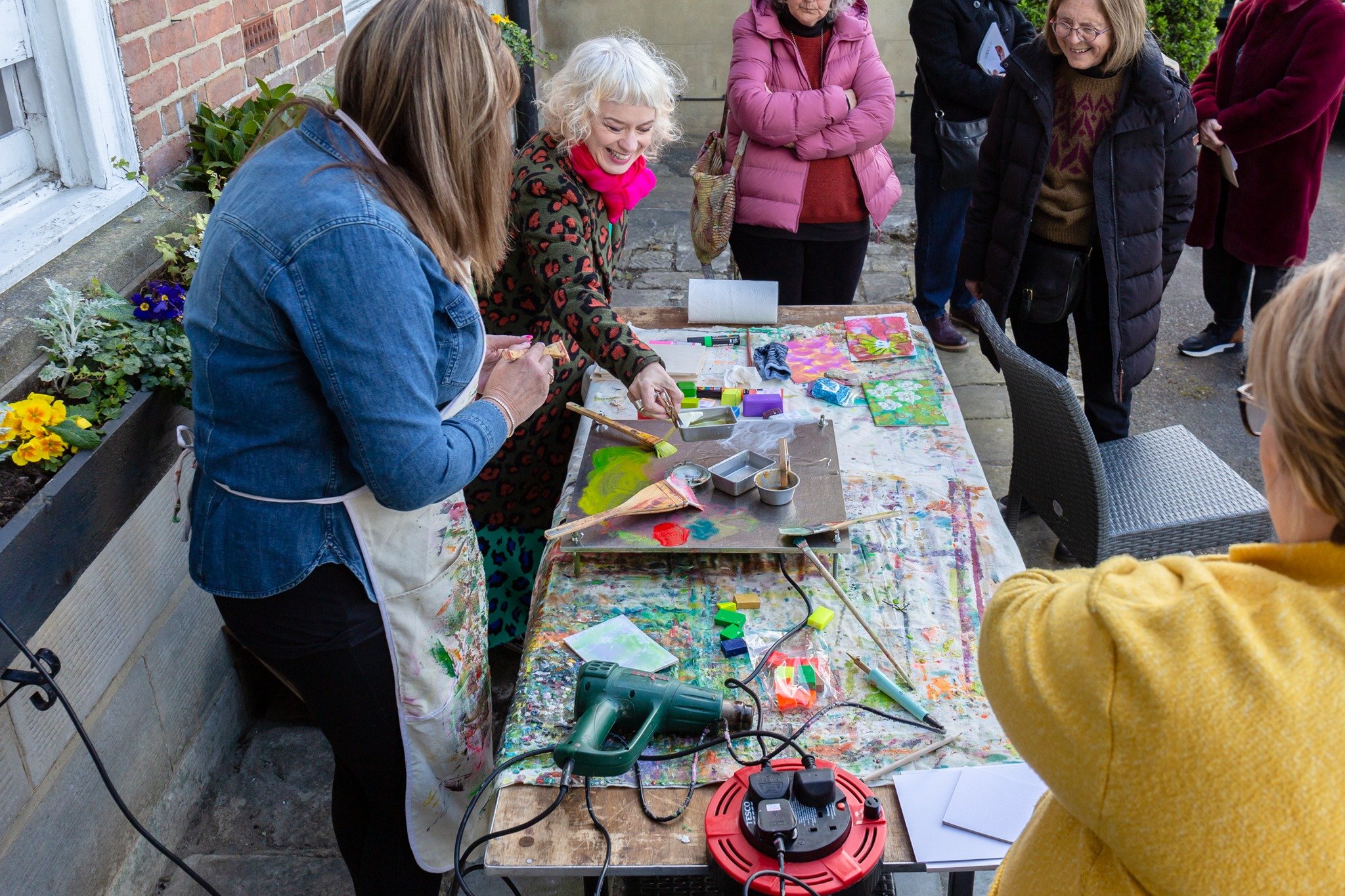 SALLY BRAMBLE DEMONSTRATION