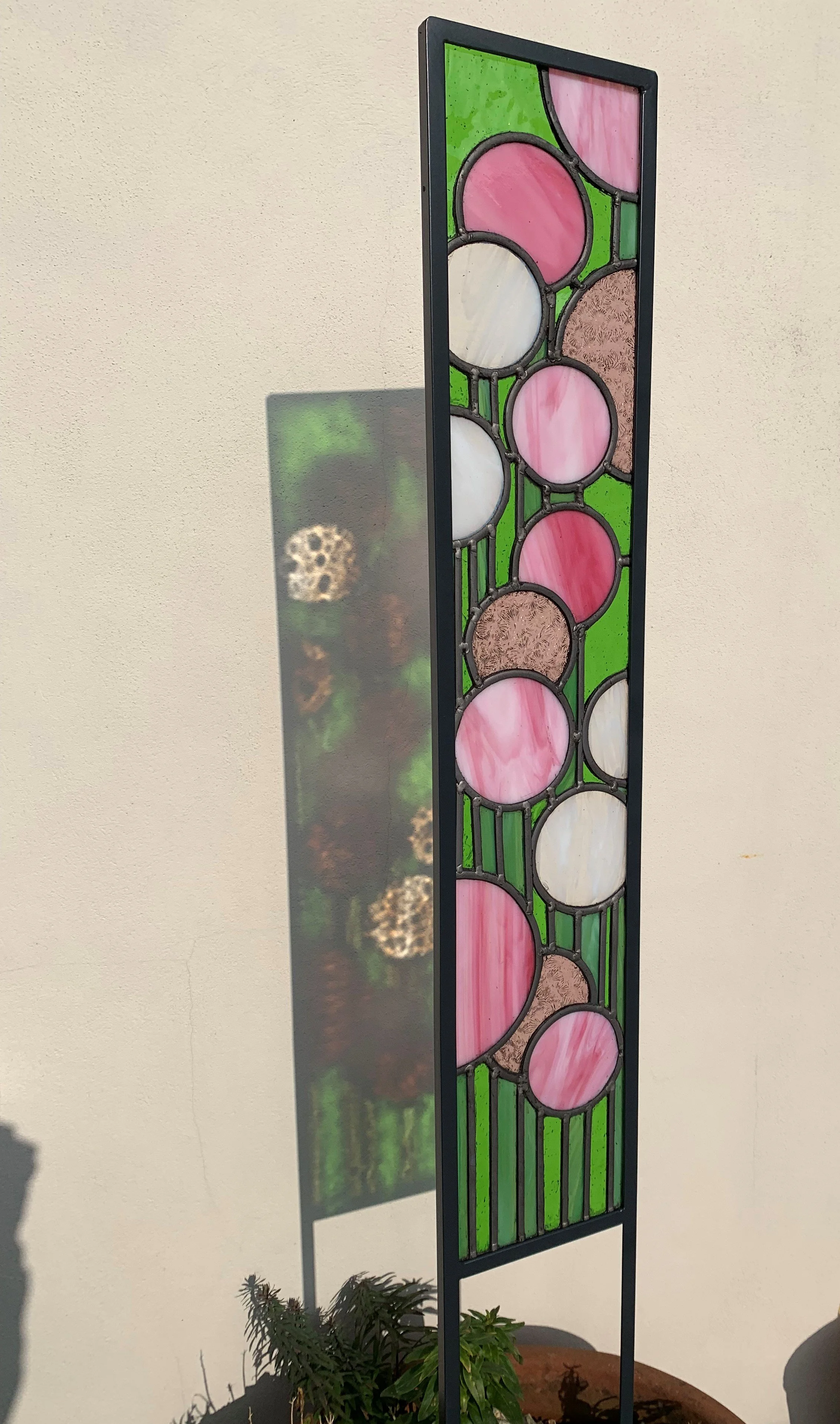Ellie_Drake-Lee_Glass-Garden-Art-Pink and White Circles.jpg