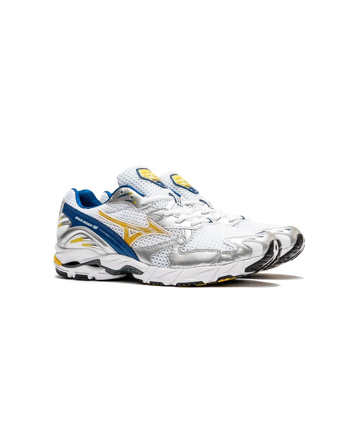 mizuno wave rider 10