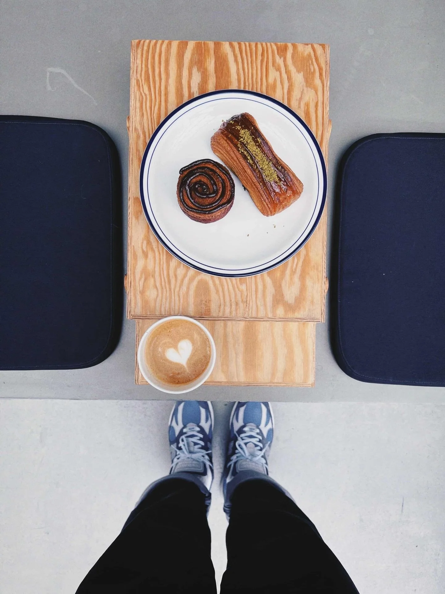 We asked our good friend @ck11dada to help us showcase some of his favourite coffee places in Taipei and the first on the list Fourninetine Bakery ☕️

☕️：The coffee was mostly Italian-style; I ordered my familiar cappuccino

🥐：Their main specialty i