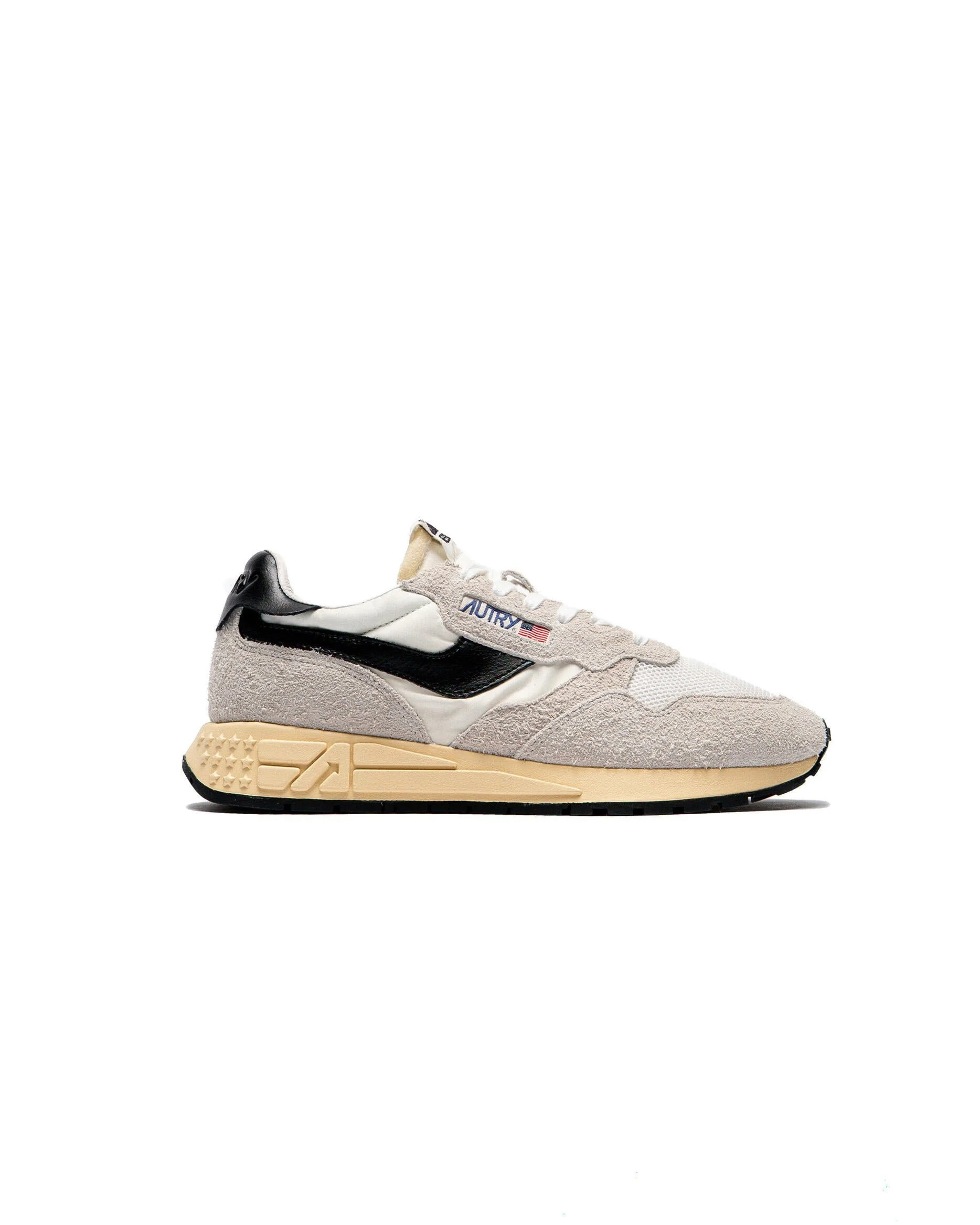 autry-action-shoes-reelwind-low-suede-net-wht-blk-wwlmut50-footwear_20_3E_20sneaker.jpg