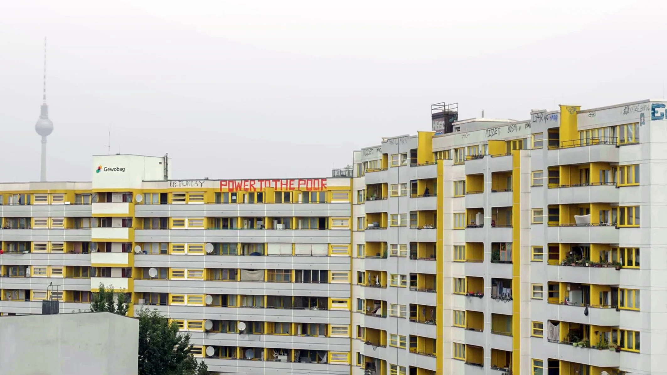  Salzgeber &amp; Co. Medien GmbH 
