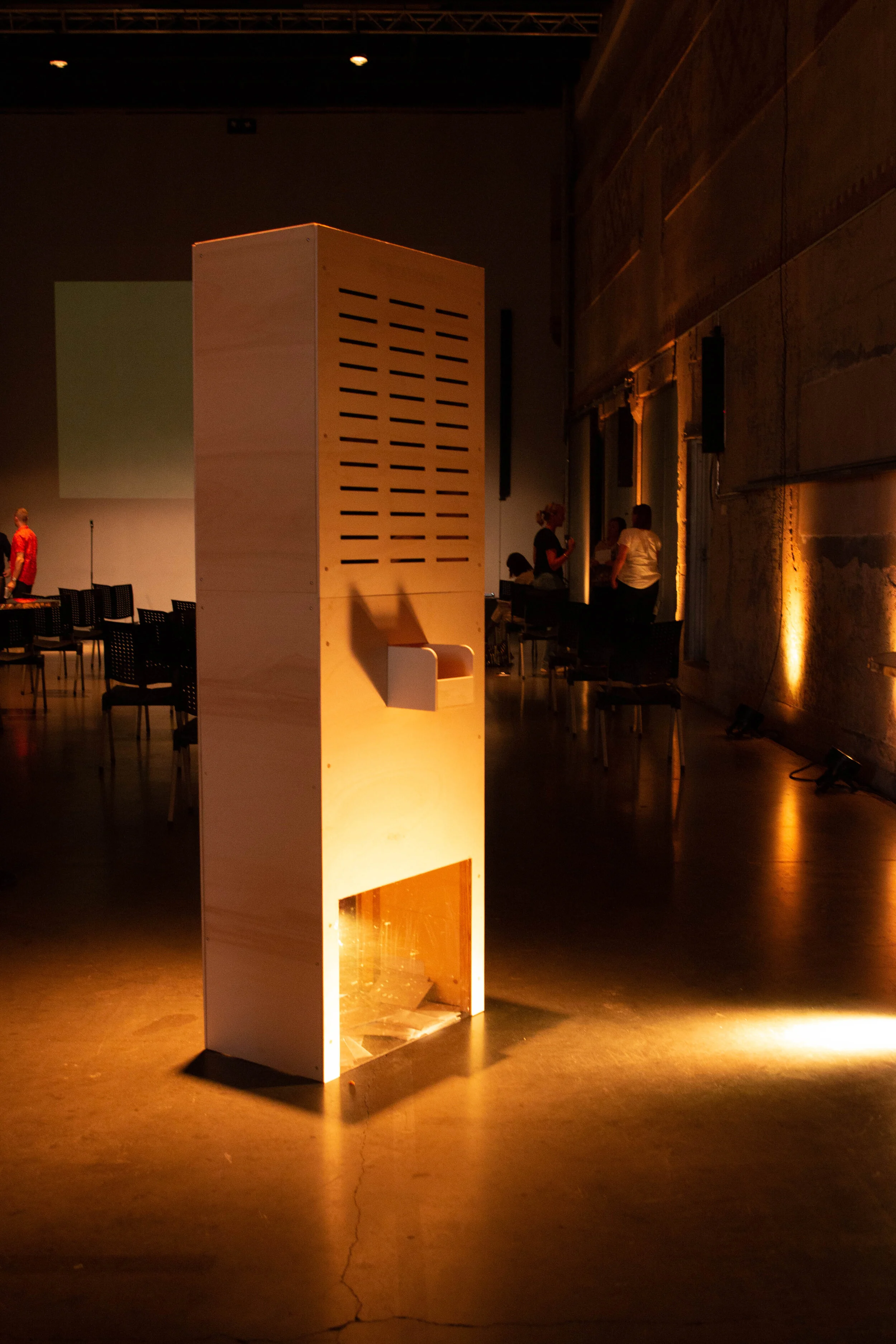 D-Box-3.jpg