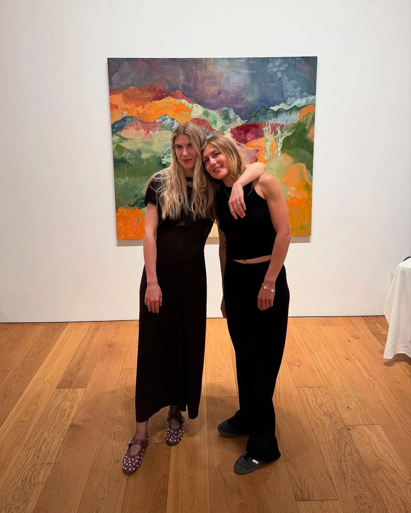 NYC highlight my dear friend @antoniashowering solo show @timothytaylorgallery her probably most personal and best paintings yet! Absolute must see in the city this spring!
.
.
.
#antoniashowering