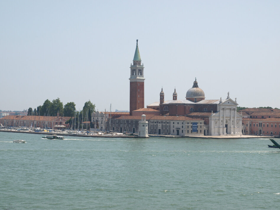  South of Venice 
