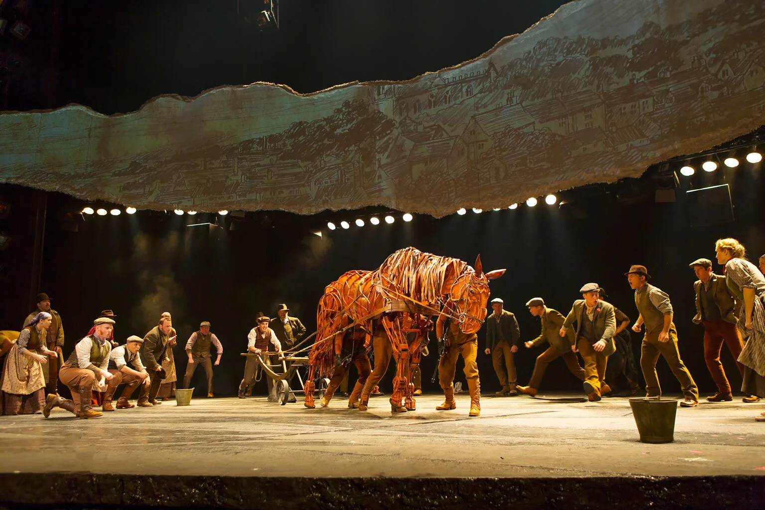 ASSISTANT COSTUME DESIGNER. War Horse, US Tour. Tour Directed by Bijan Sheibani. Rae Smith (Design), Handspring (Puppets), Paule Constable (Lighting), 59 Productions (Projections).