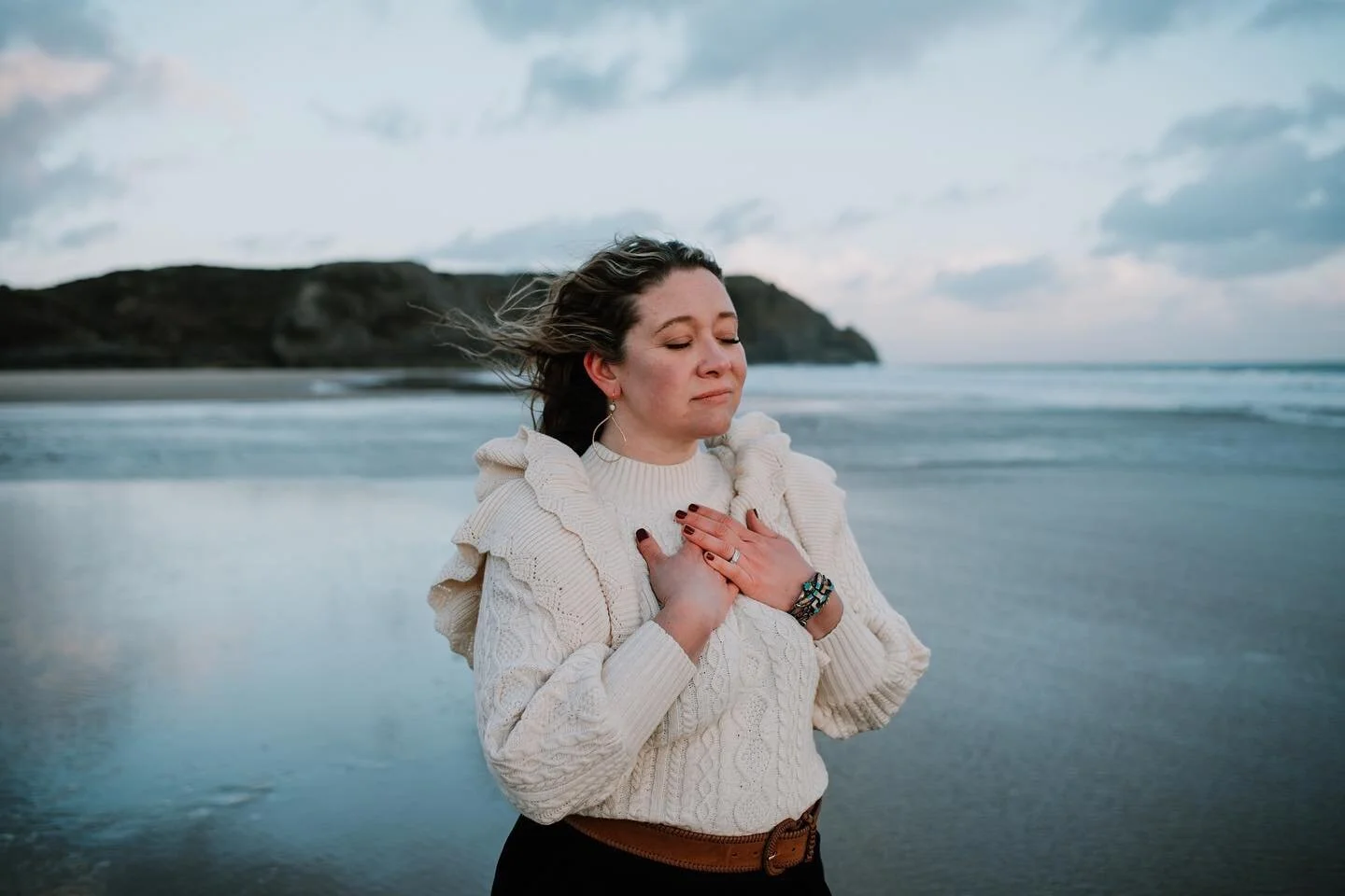 There are people in the world that take your breath away with their thoughtful kindness. 

They show up with chicken soup, they grab an extra latte, they pick up your children, they understand when you need to reschedule, and they never keep score. 
