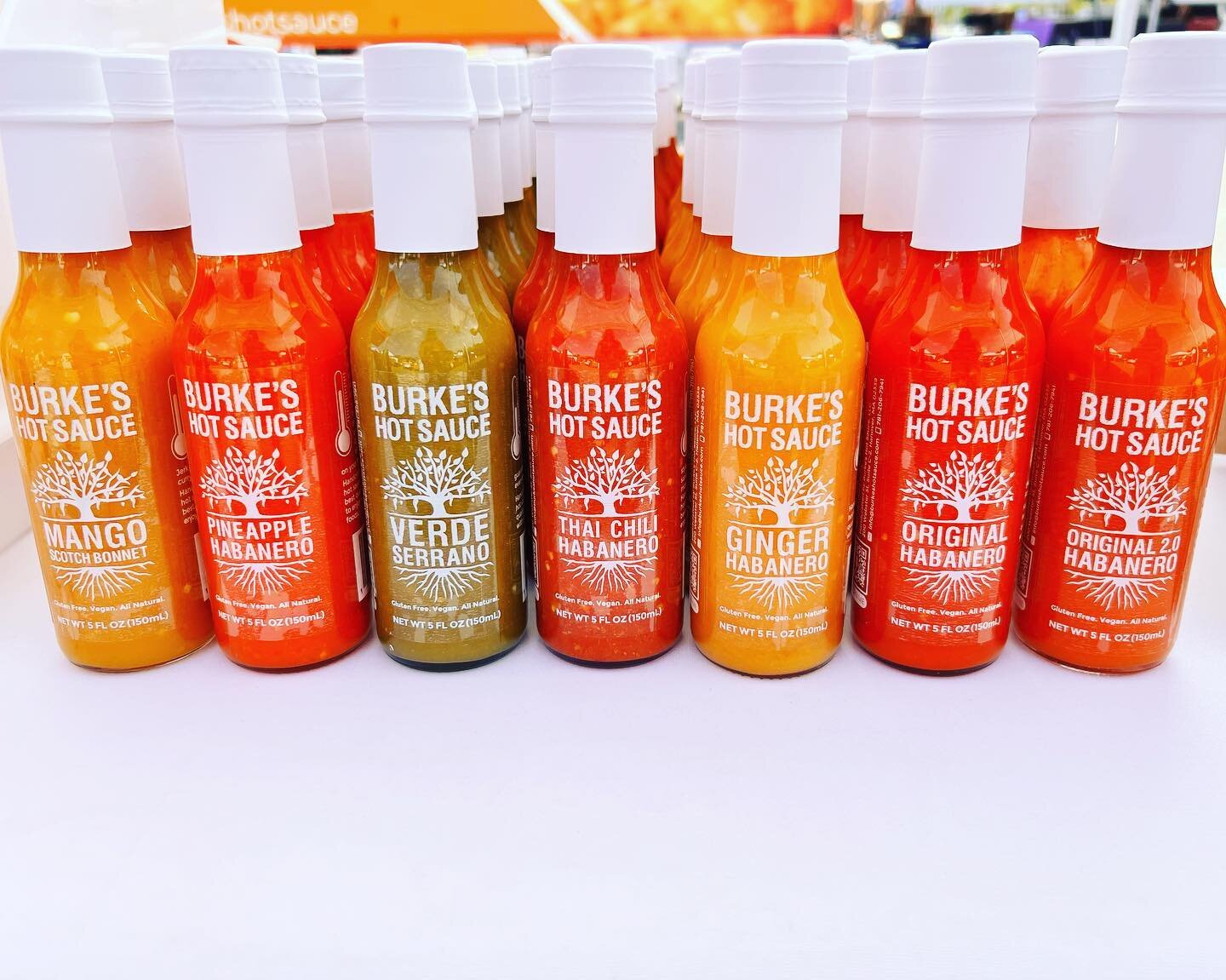 Good morning, weekend! We&rsquo;re ready for you!

@hinghamfarmersmarket today from 9-1 pm. Come see us!
#hinghamfarmersmarket #hingham #southshorema

#weekendvibes #burkeshotsauce #hotsauce