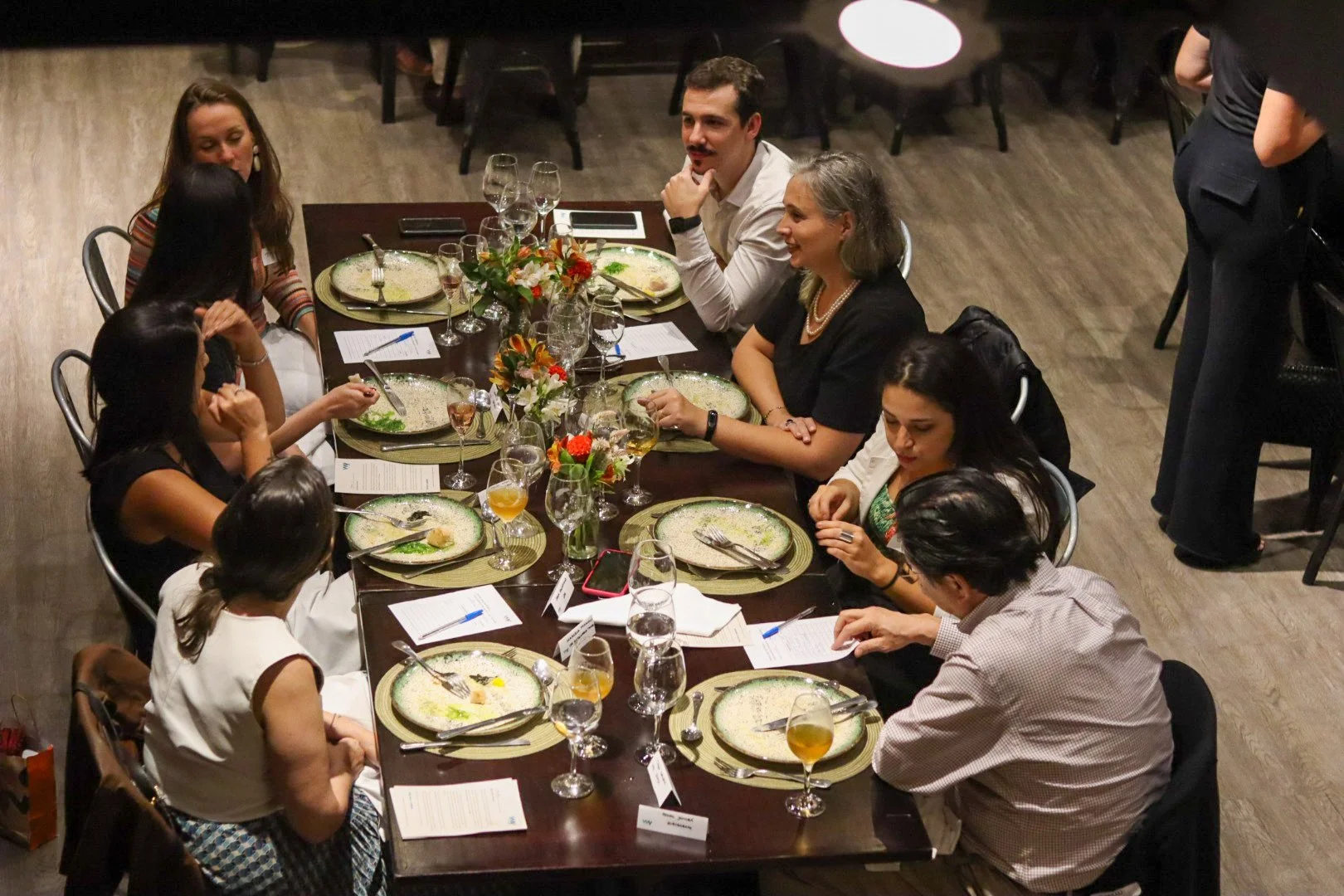 7 experiências exclusivas para levar clientes estratégicos (sem ser em restaurante)