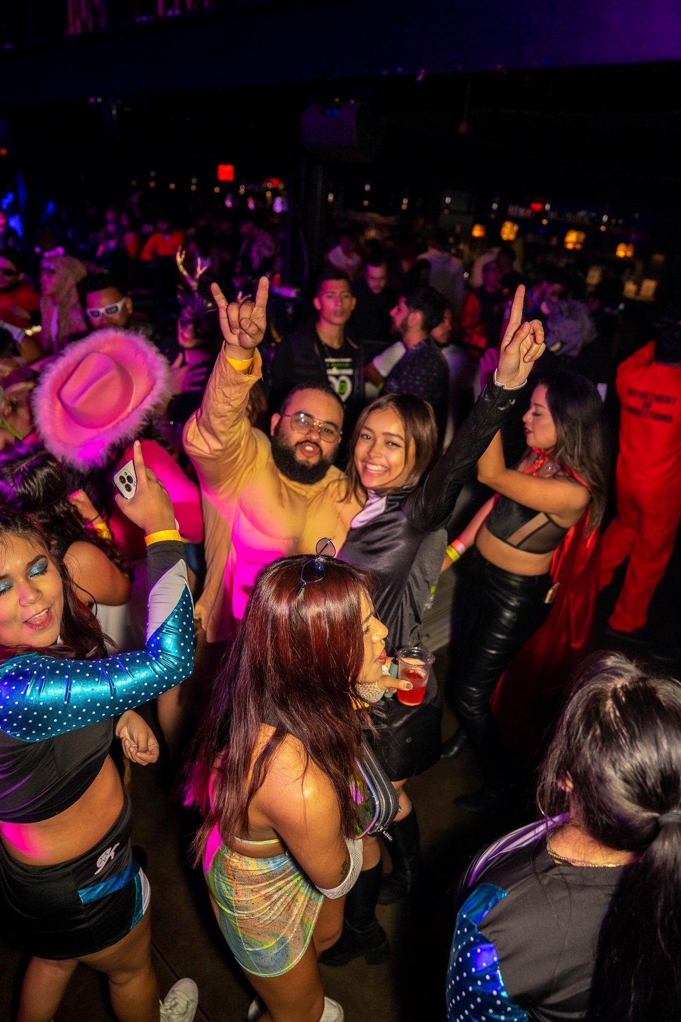 Perreo 4042022_1021_012035-00627_RECREATIONAL_ROBBIE.jpg