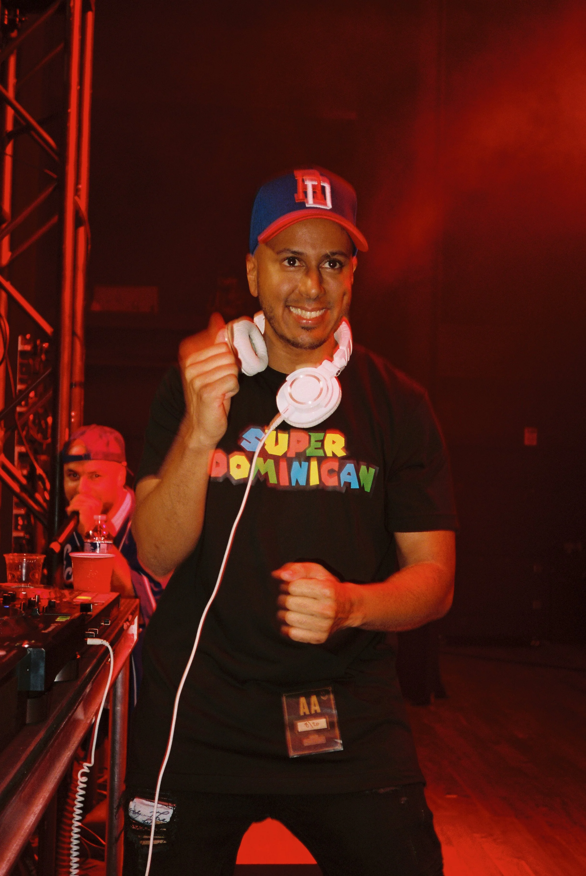 377733003544-R1-033.jpg