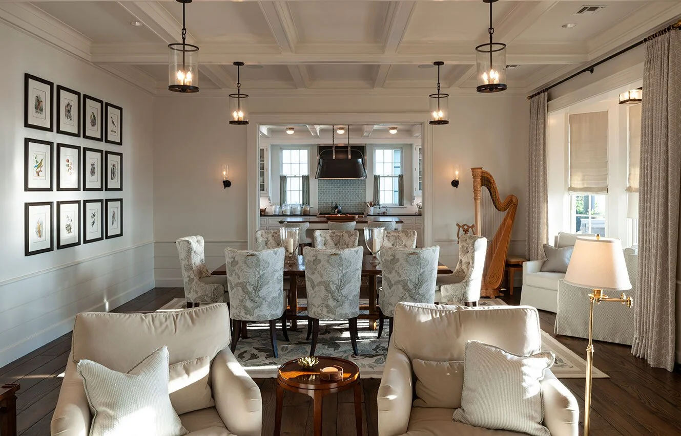 When you're building on the water, the views matter!

Architecture: @hillswiftarchitect
Photographer: @pablopixo

#CustomHomeBuilder #LakeConroeBuilder #LakefrontLiving #LuxuryInteriors #DreamHome #ArchitecturalExcellence #GunnConstructionAndBuilding