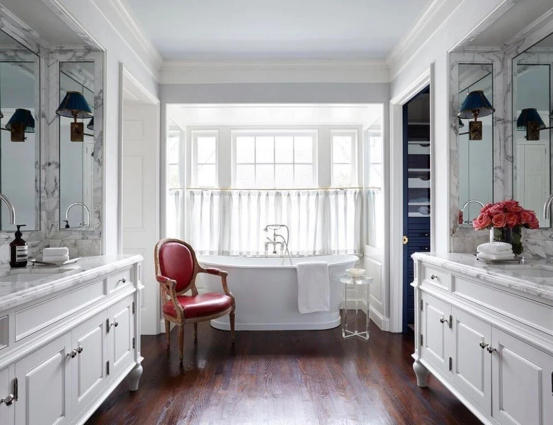 Calm, collected, and built to last.

Architecture: @curtisandwindham
Interior Decorator: @jrandallpowers

#LuxuryHomeBuilder #HistoricHomeRenovation #BathroomDesign #SpaLikeBathroom #HoustonHomes #CustomHomeInspiration #GunnConstructionAndBuilding