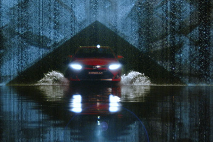 TOYOTA WATER PROJECTION TVC