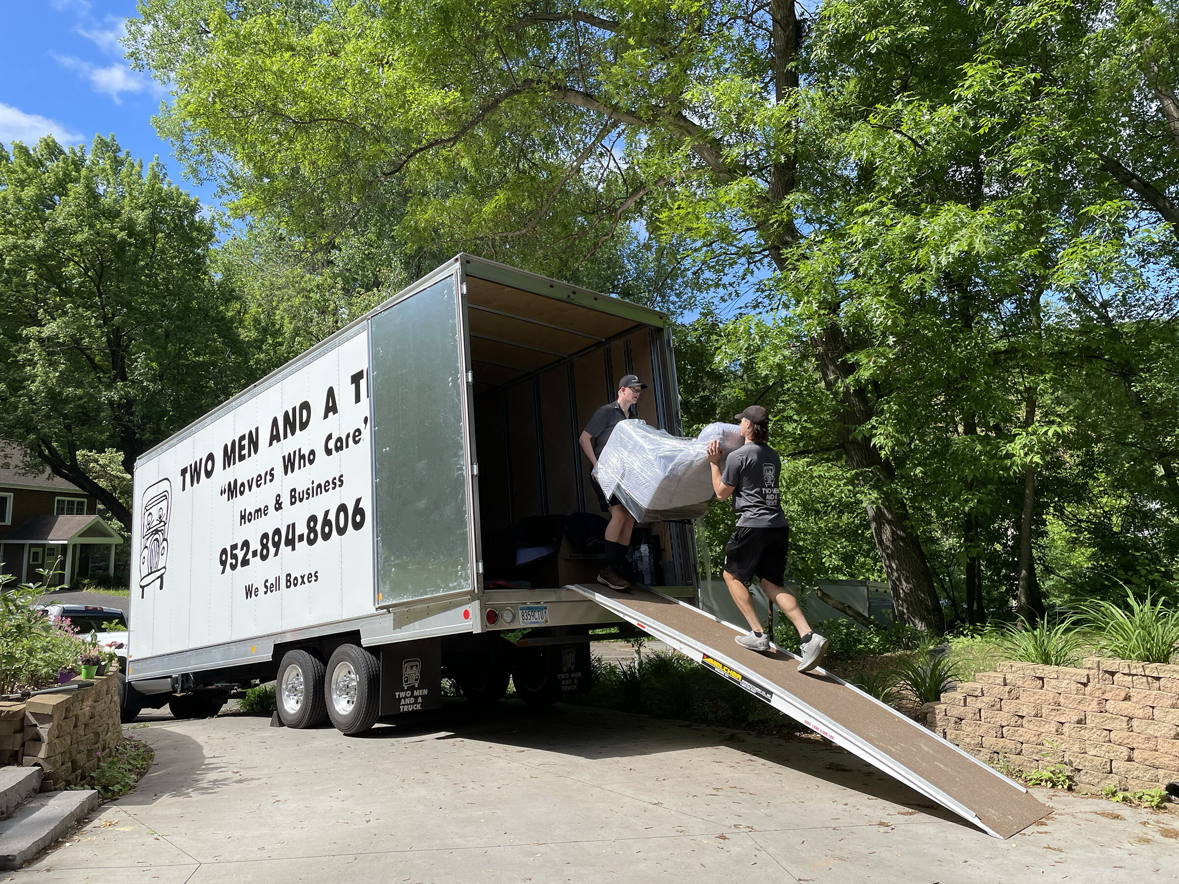 Movers in MN