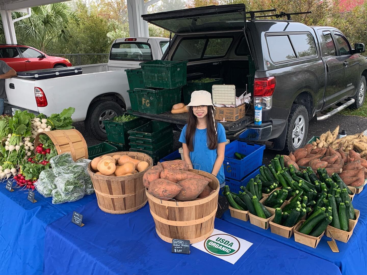 Abigail and I are back at @alachuacountyfarmersmarket today and should be off to the start of a good season. I haven&rsquo;t been very active on media for a while. Hopefully ext week I&rsquo;ll give a proper update. Thanks y&rsquo;all.