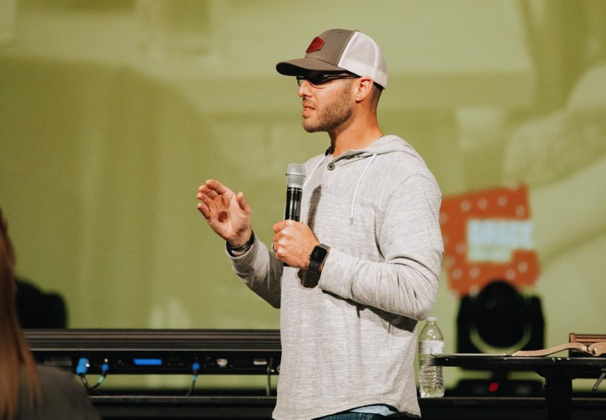 Young Adults — Grace Church