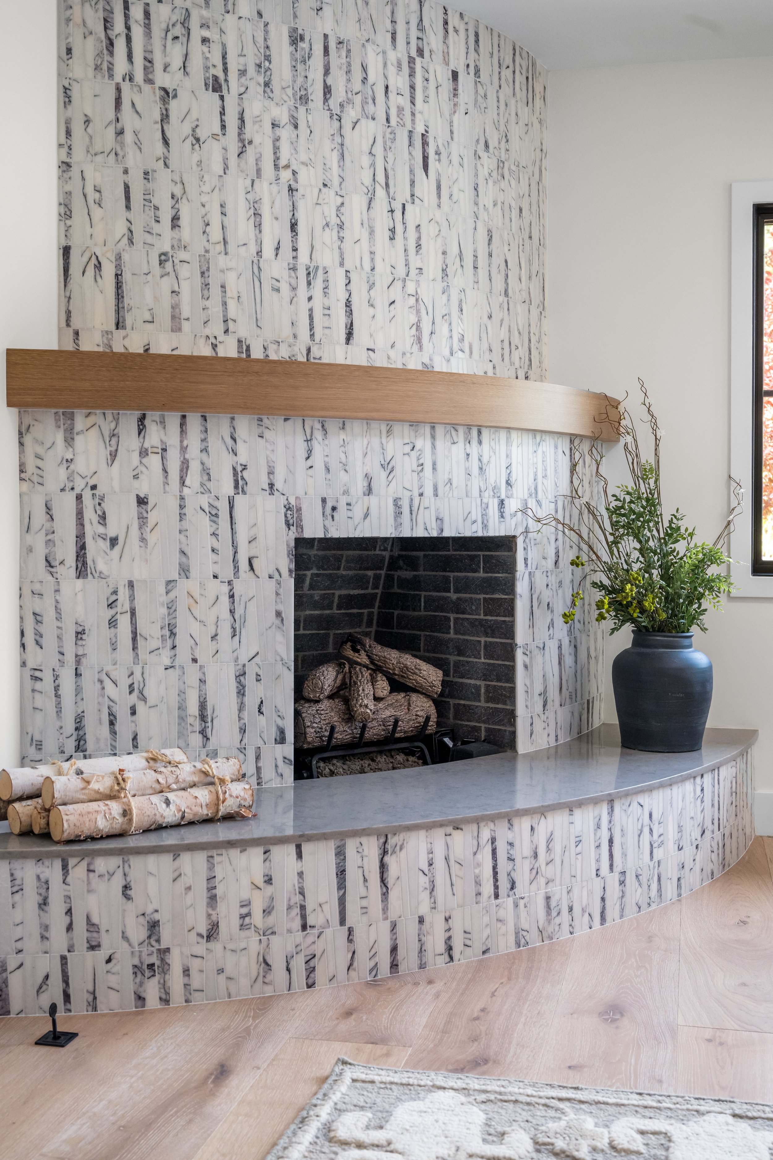 Los-Altos-Modern-Rounded-Fireplace.JPG