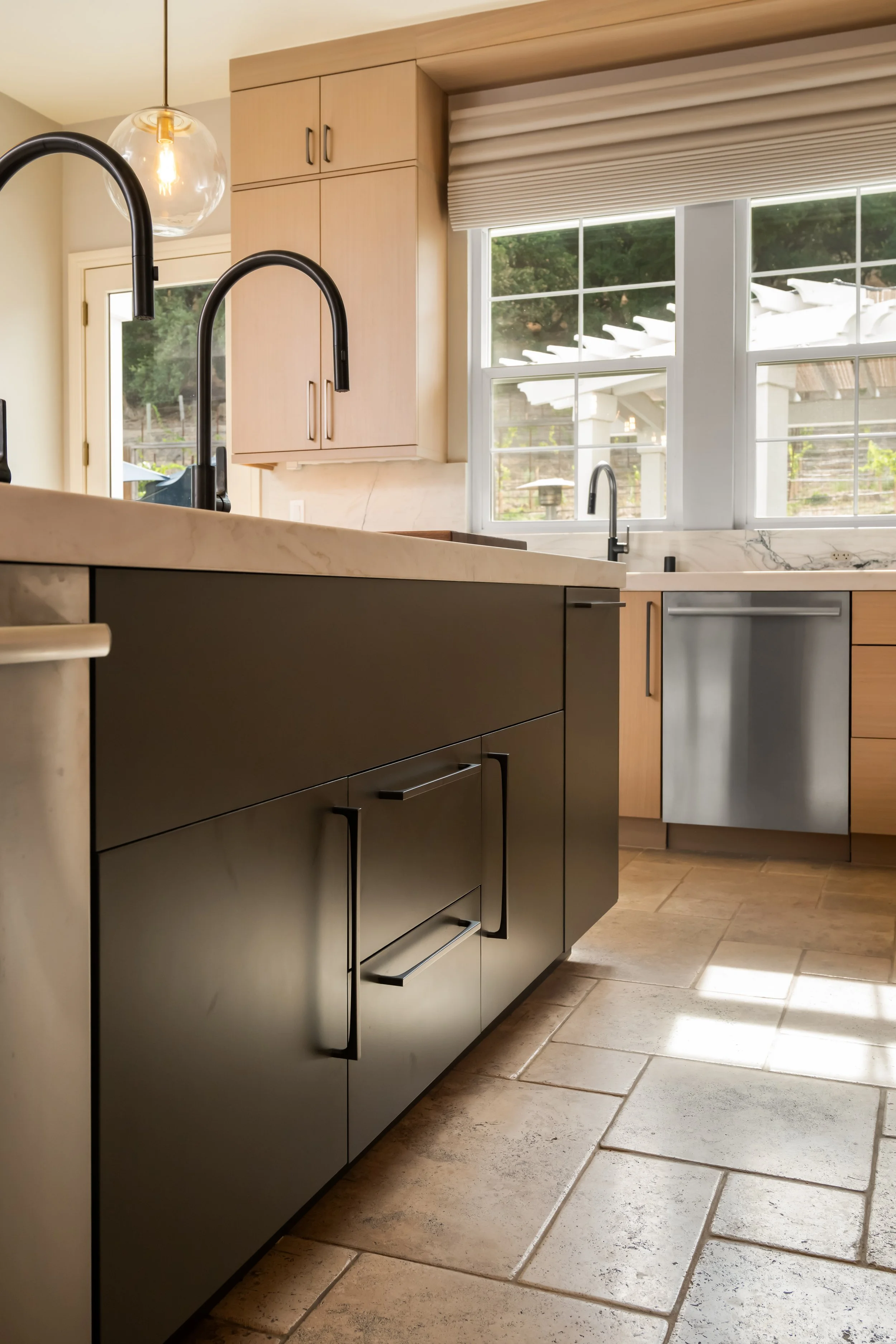 Almaden-Valley-Sophisticate-Kitchen-Island-Cabinetry.JPG