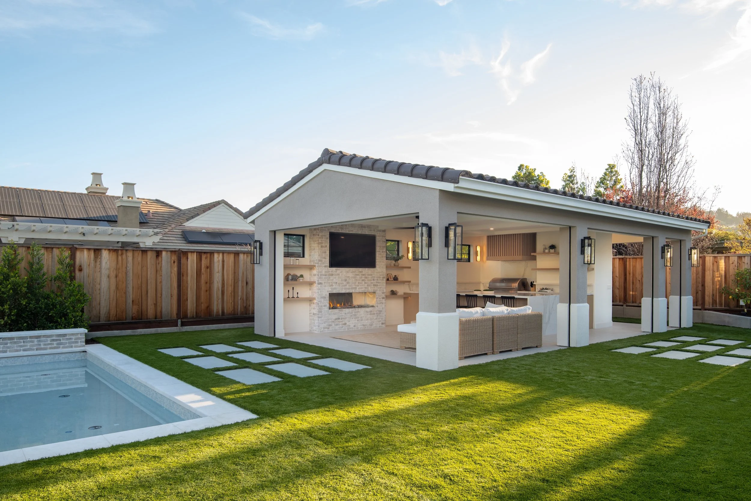 Morgan-Hill-Modern-Pool-House-Exterior.jpeg