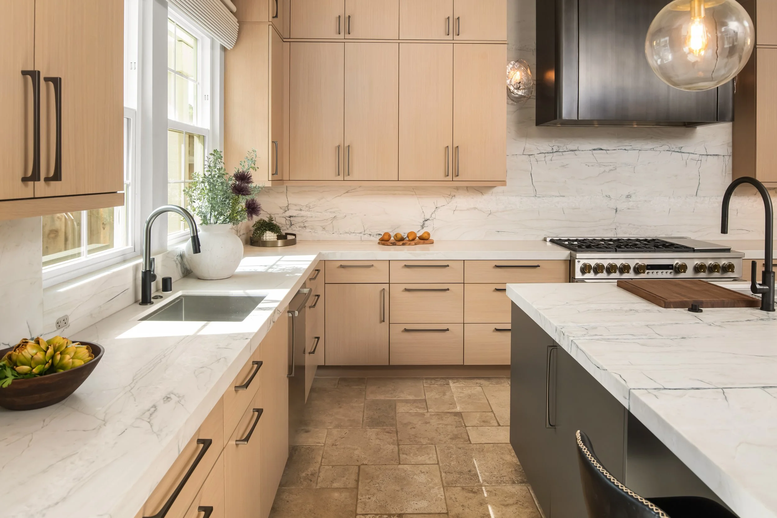 Almaden-Valley-Sophisticate-Custom-Cabinetry.JPG